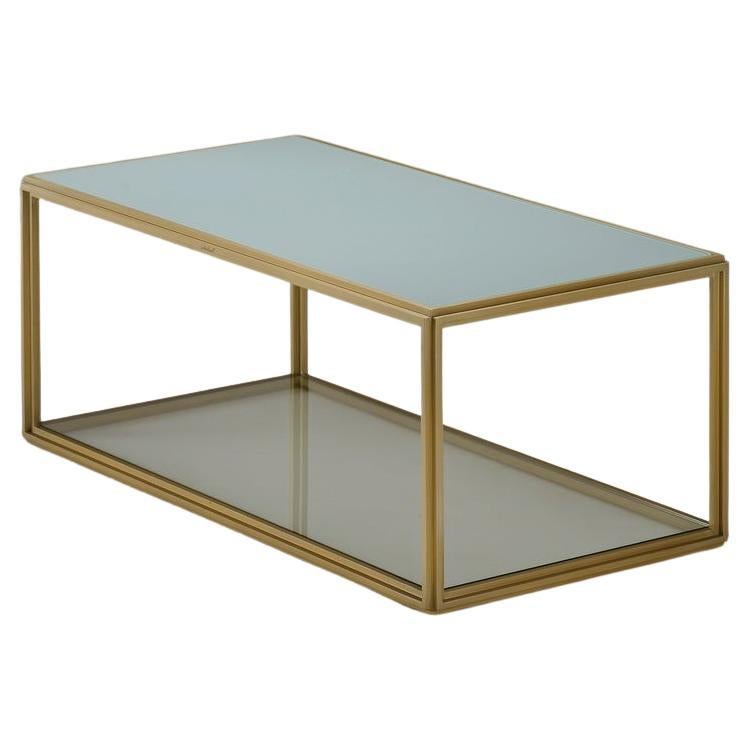 BLT- PT7H-BS1
Frame: Extruded and hand-welded brass
Finish: Golden sand
Top: Tempered glass in Arctic Blue (22P)
Size: D 83.25 x W 41.70 x H 40.6 cm
D 32.8