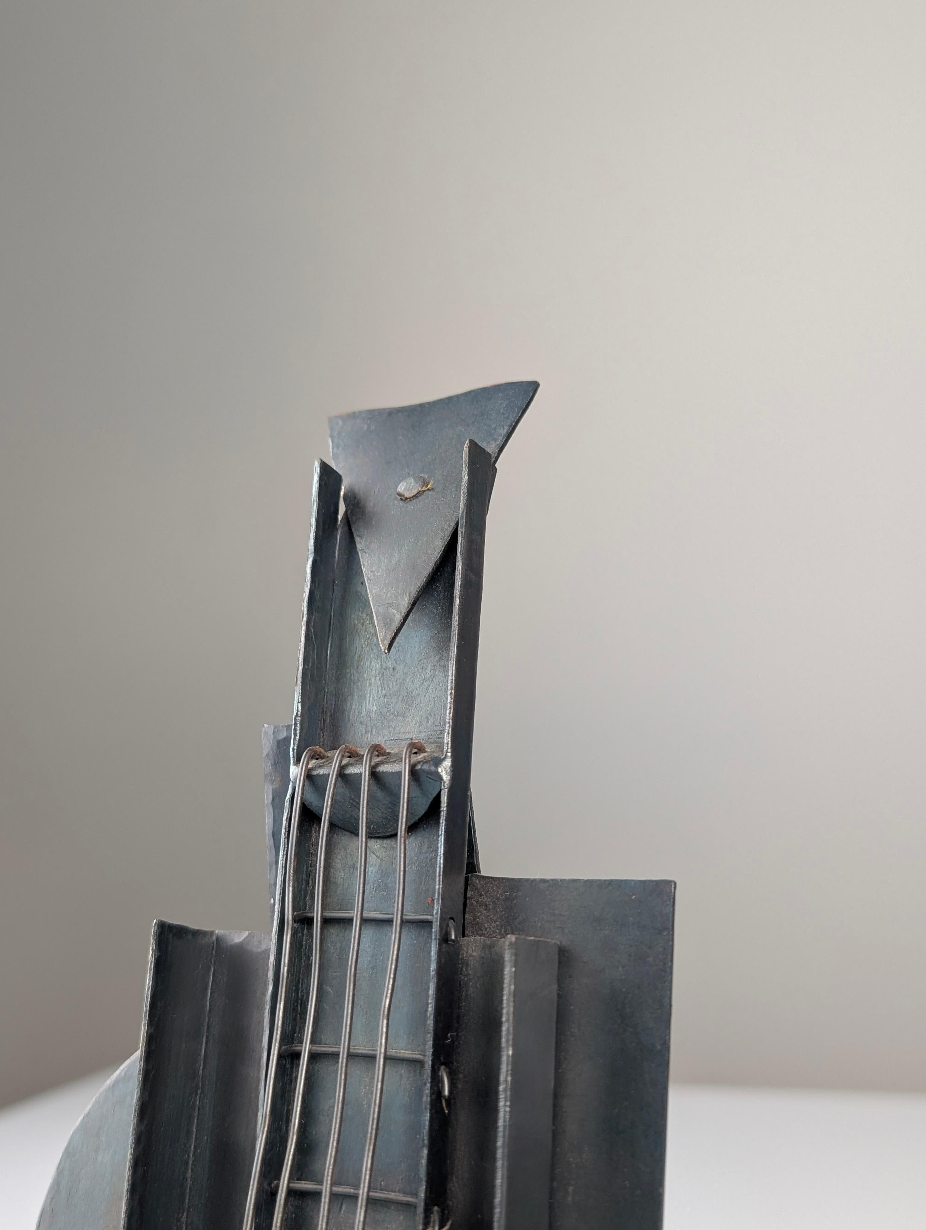 Sculpture cubiste « Guitare de Picasso » signée 20ème siècle Bon état à Benalmadena, ES