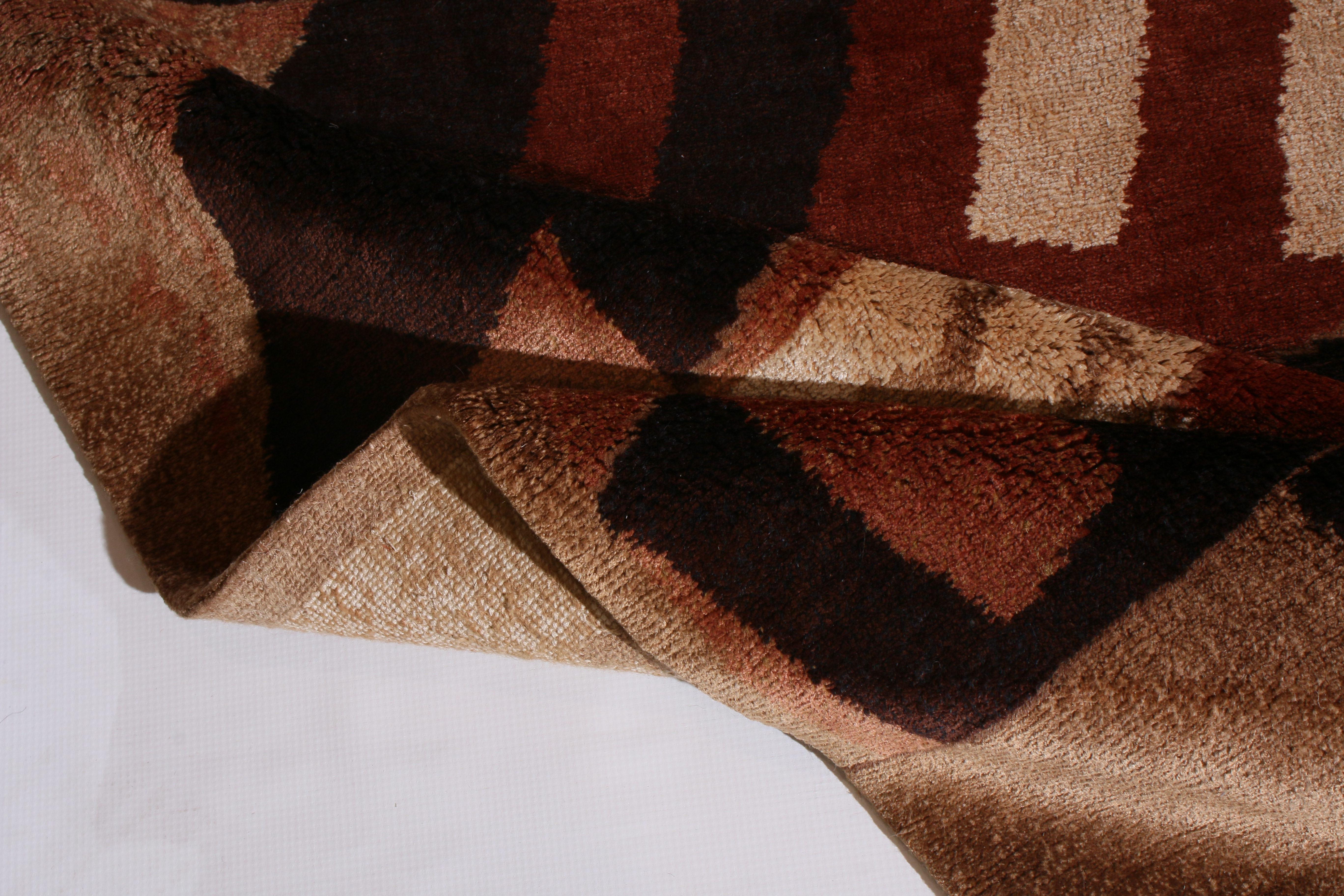 Alfombra Cubist Beige-Marrón Lana y Seda Patrón Geométrico by Rug & Kilim Siglo XXI y contemporáneo en venta