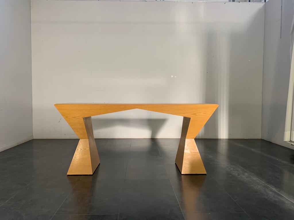 Wall table or large console in oak, in cubist style, made in the 70s.
the added top is made of 2cm thick glass bevelled on the sides.
Bringing it to a height more for general use or work than for dining
With glass it measures h86x200x90
As console