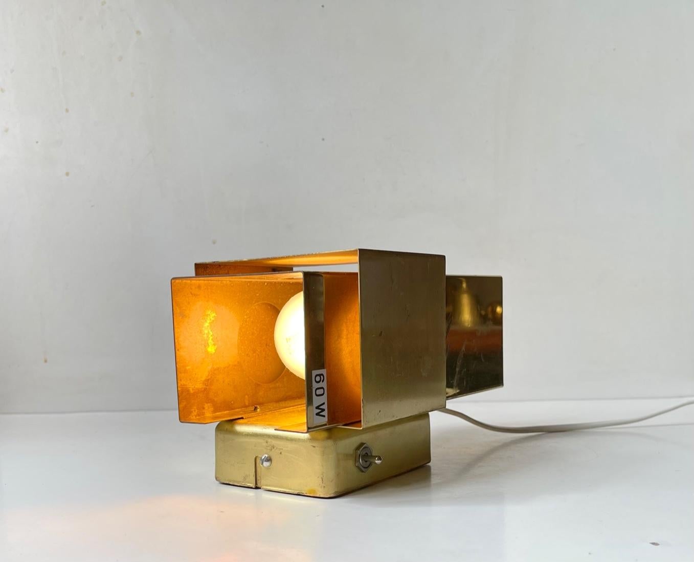 Scandinavian Modern Cubist Wall Sconce in Brass in the Style of Curtis Jere, 1970s
