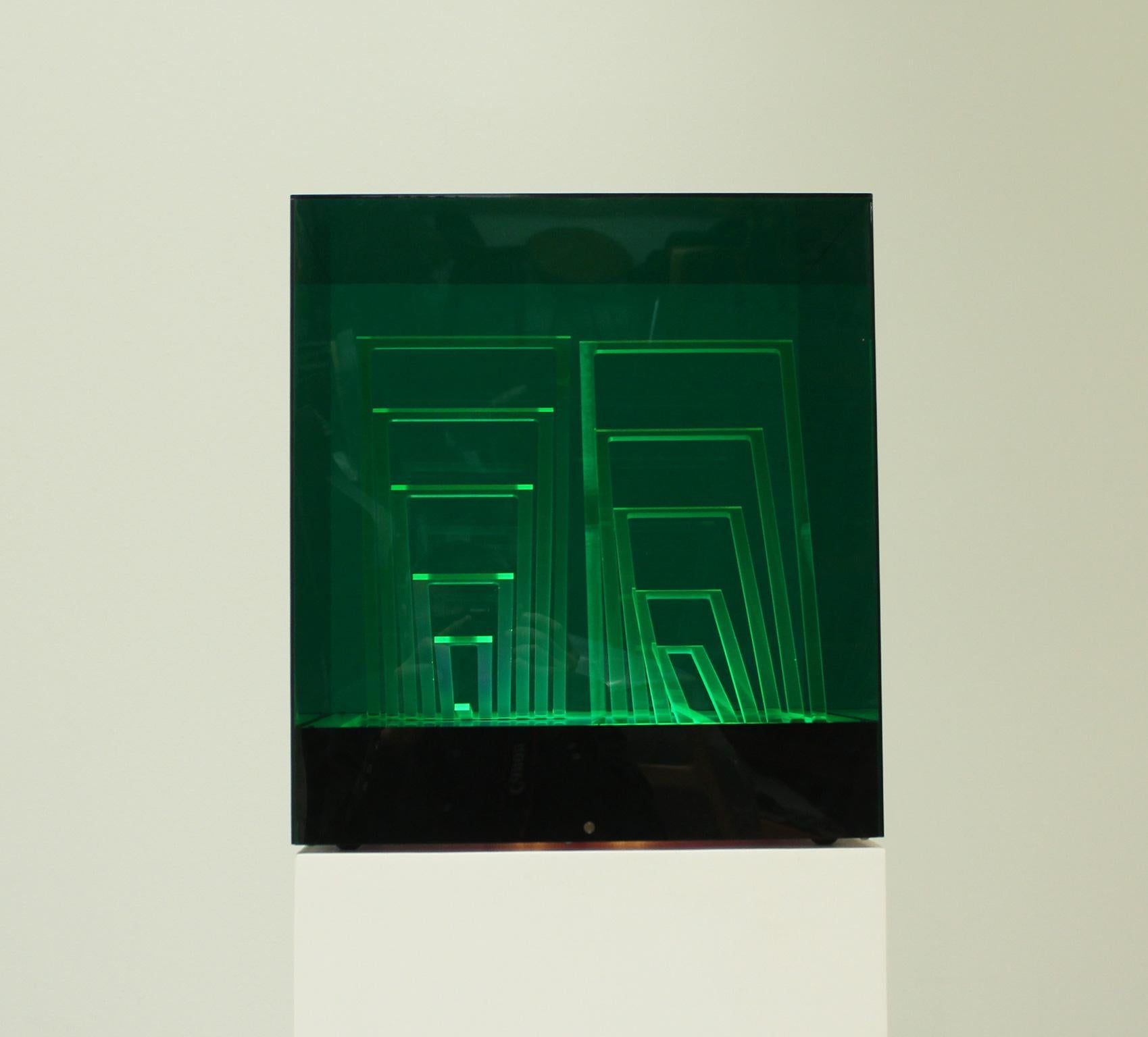 Acrylic Cubo di Teo Illuminated Sculpture by James Rivière For Sale