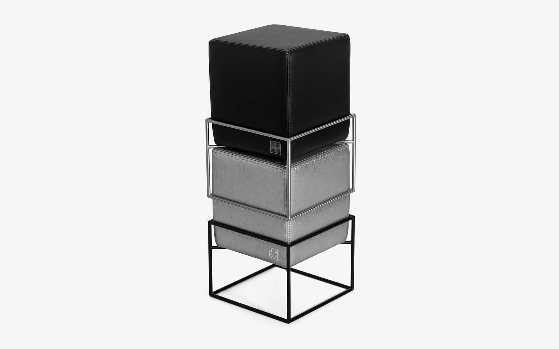 Contemporary Cubo Stackable Pouf Metalic by Lagu For Sale