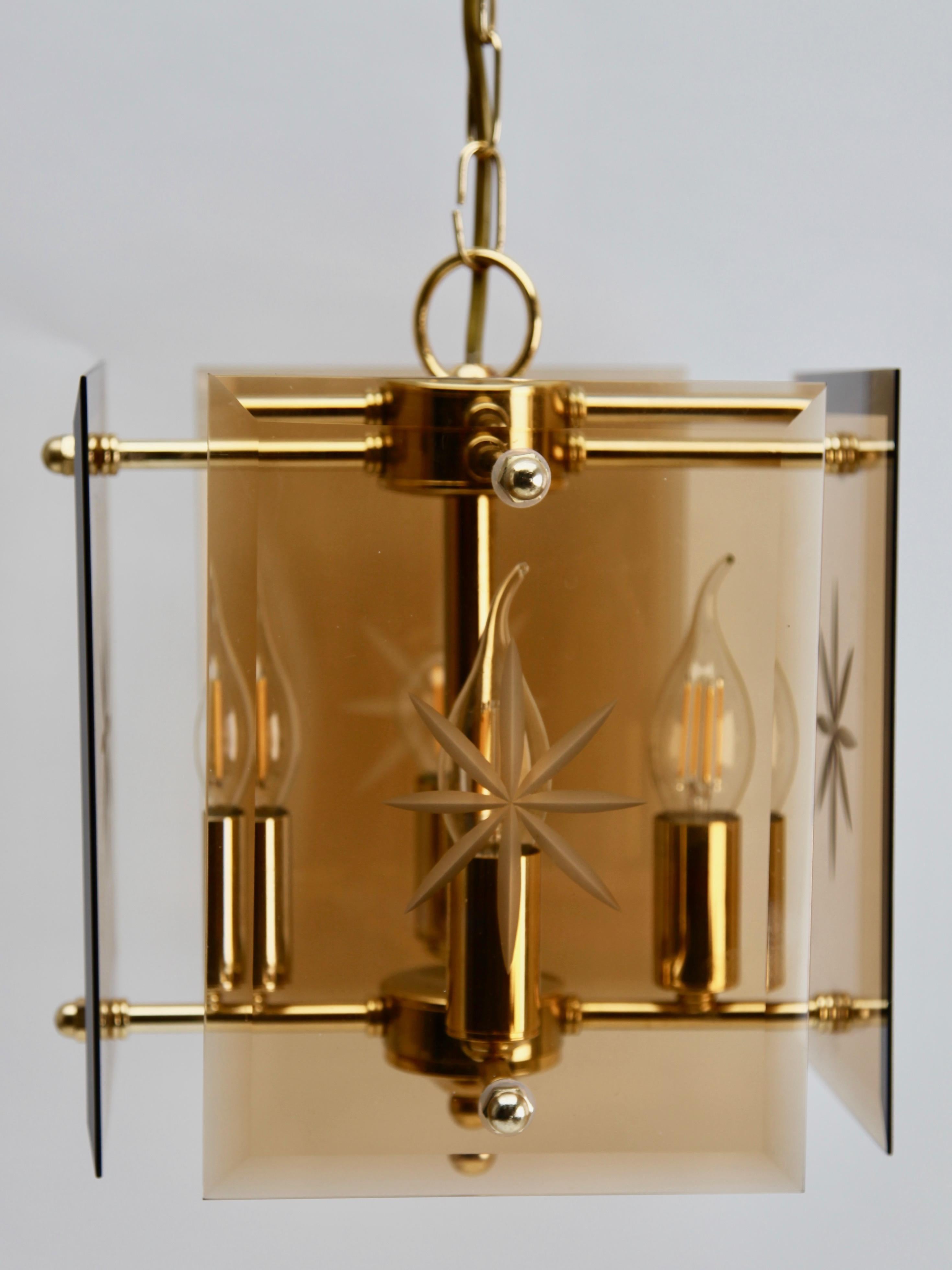 Cuboid Ceiling Center-Light with 4 Lamps Behind Bronzed Glass Panels For Sale 2