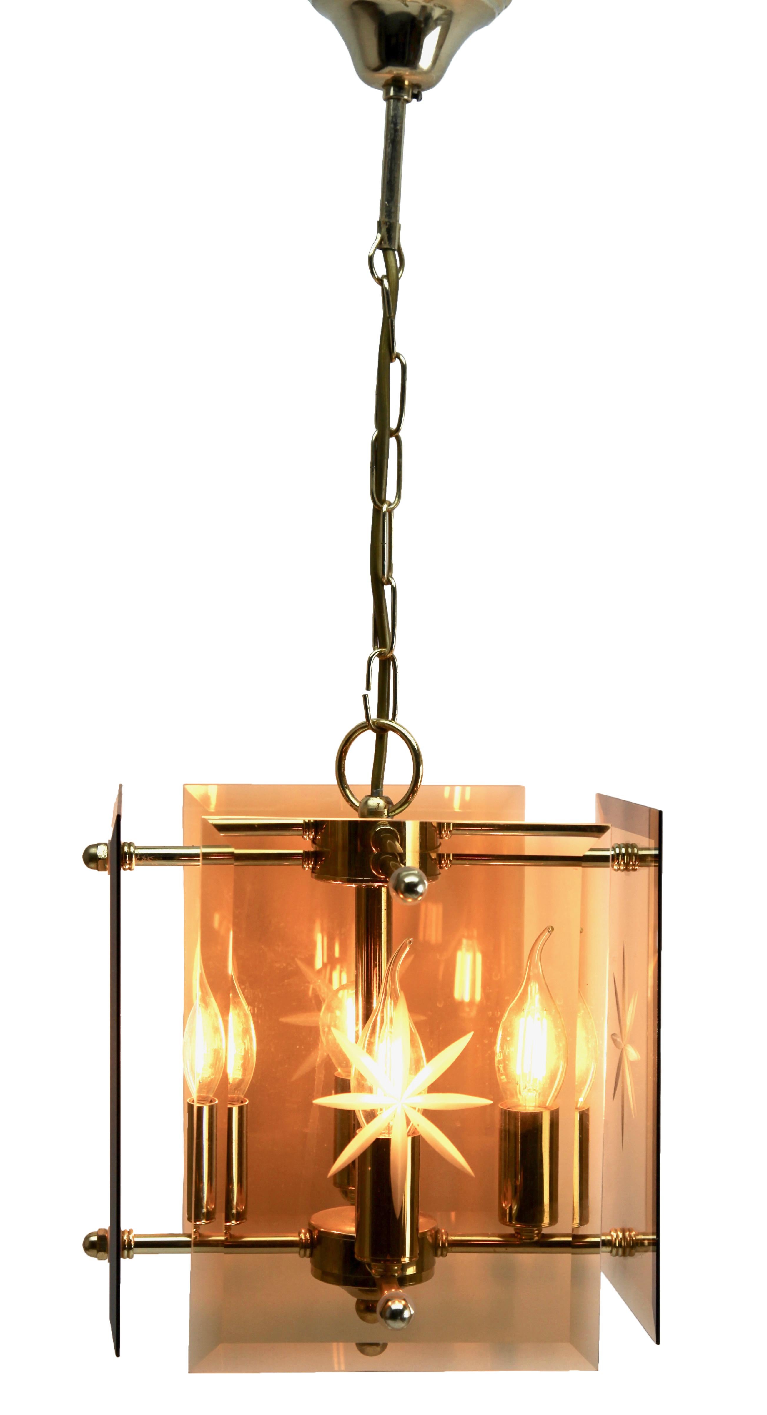 Mid-Century Modern Cuboid Ceiling Center-Light with 4 Lamps Behind Bronzed Glass Panels For Sale