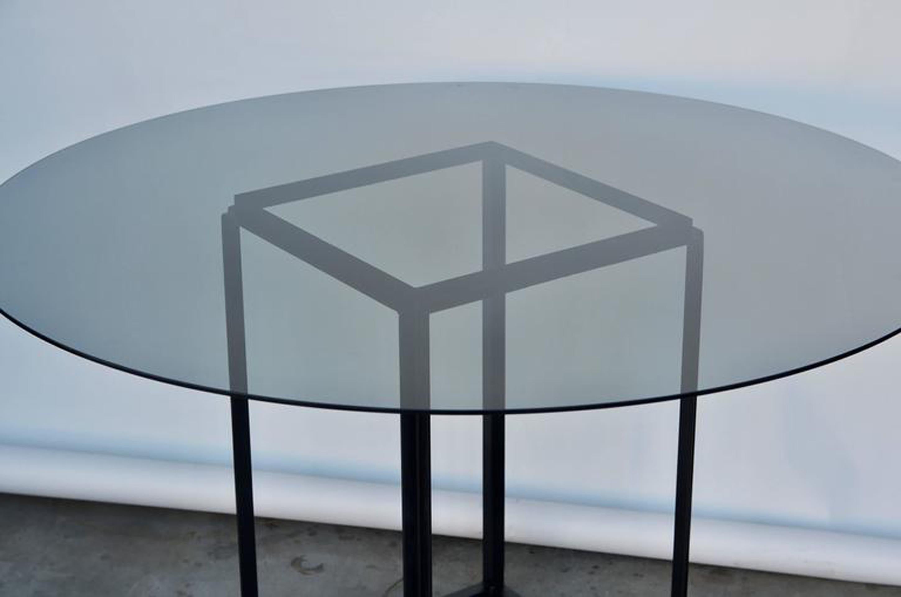 'CuboÏde' Minimalist Center or Breakfast Table by Design Frères In New Condition For Sale In Los Angeles, CA