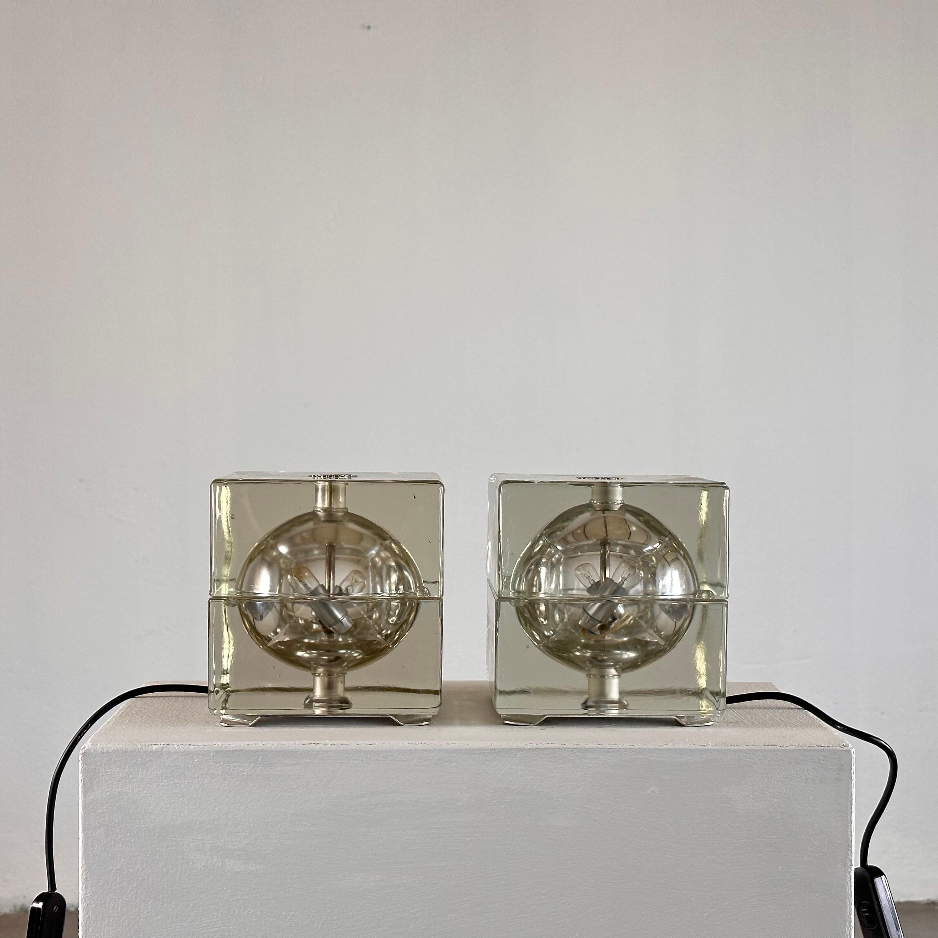 Mid-Century Modern “Cubosfera” Pair Table Lamps by Alessandro Mendini for Fidenza Vetraria, 1960s For Sale