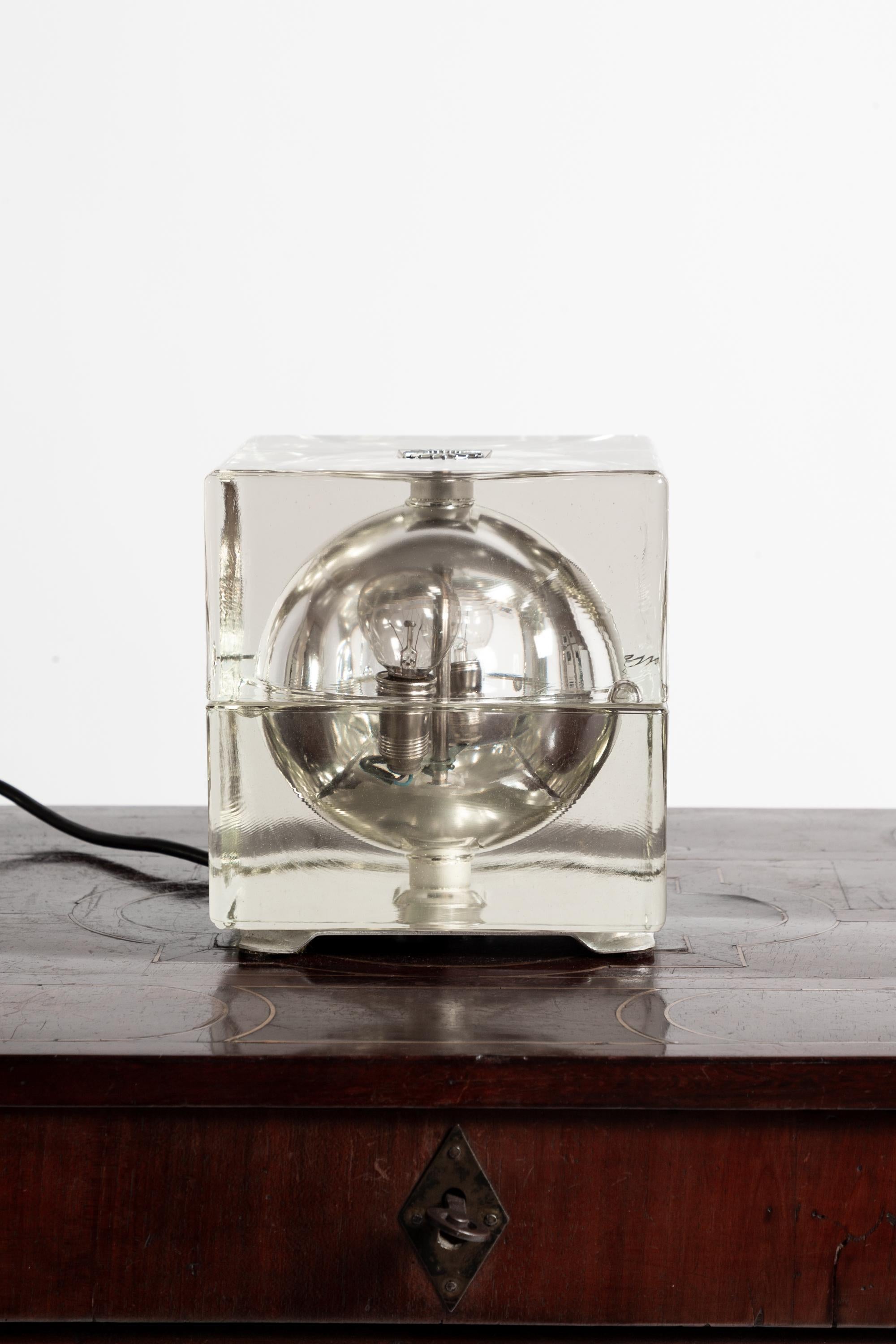 Mid-20th Century 'Cubosfera' table lamp For Sale