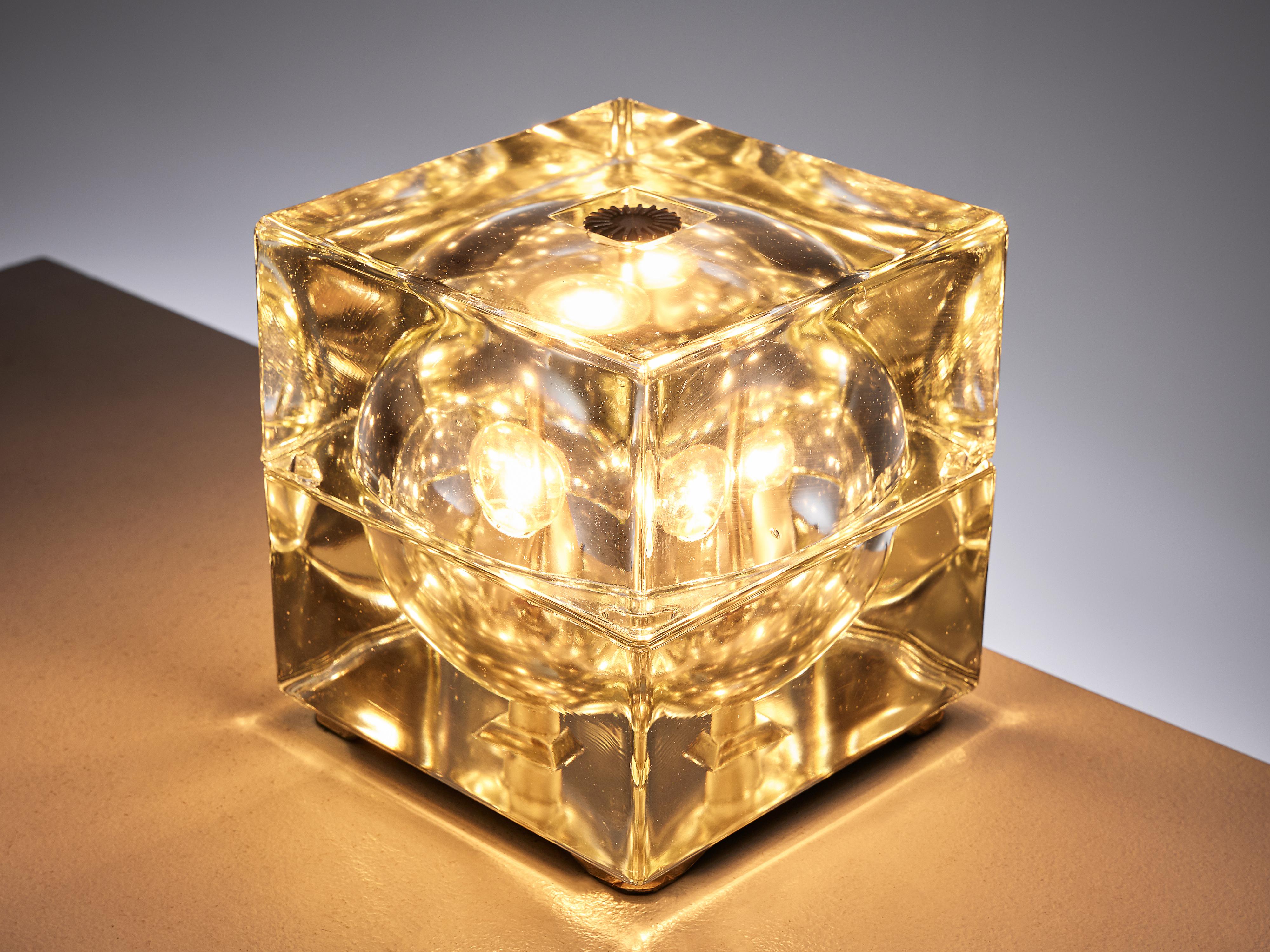 Alessandro Mendini for Fidenza Vitraria, 'Cubosfera' table lamp, glass and metal, Italy, 1968

Iconic 'Cubosfera' table lamp designed by Alessandro Mendini for Fidenza Vitraria. The cubic shaped solid glass cube creates a frosted glass sphere on the