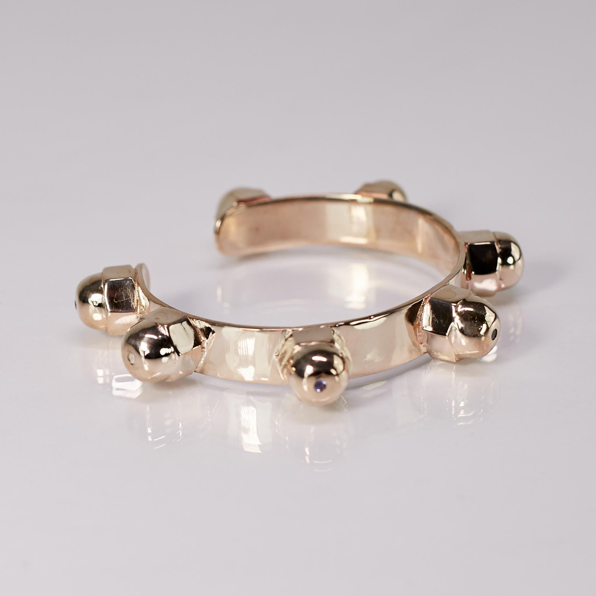 Bracelet manchette arc-en-ciel chakra en argent sterling avec diamants blancs, émeraudes, saphirs et rubis en vente 8