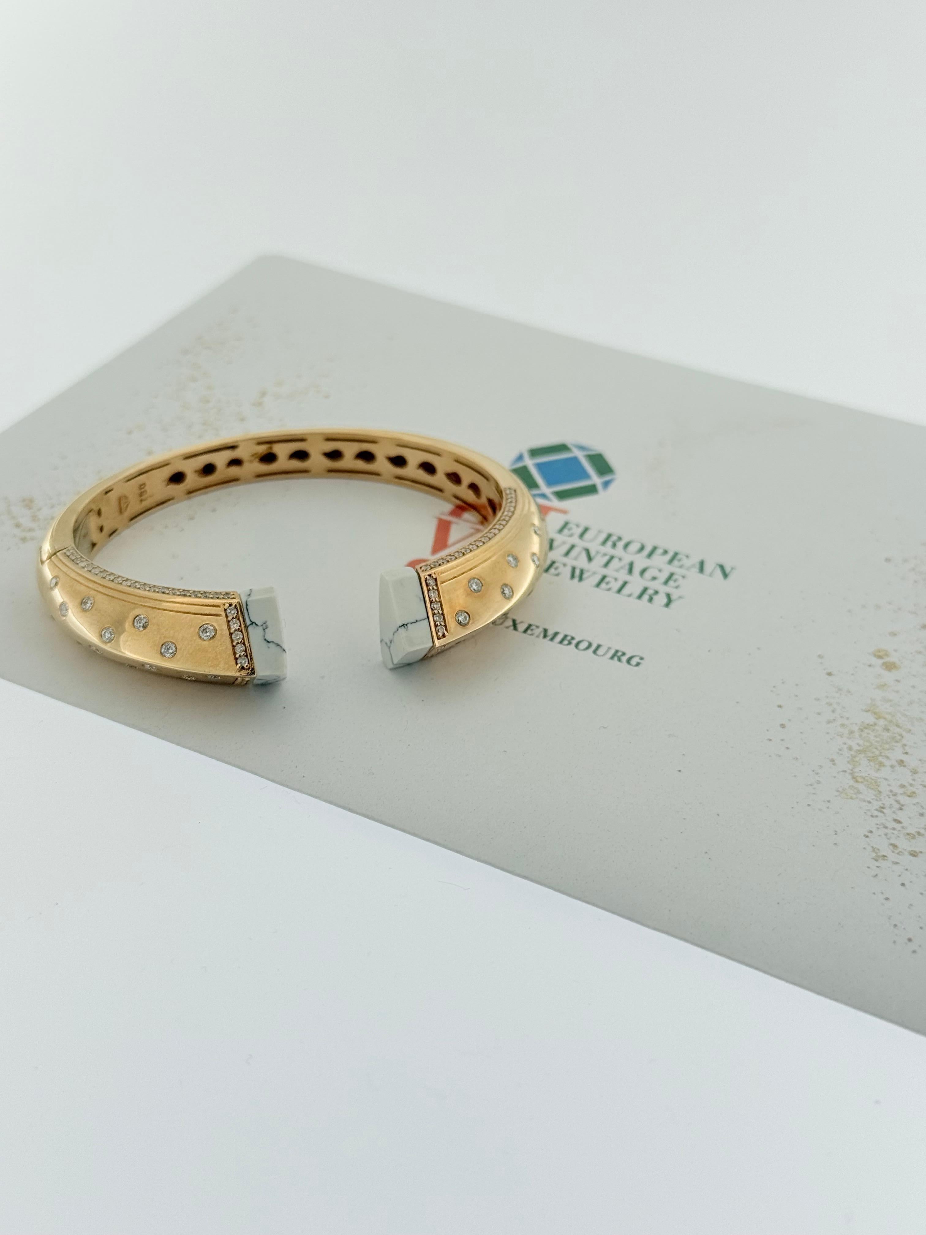 Taglio brillante Bracciale in oro rosa e bianco con pietre bianche e diamanti in vendita