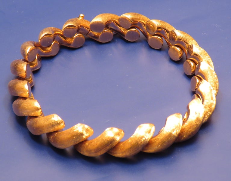 18 Karat Rose Gold Vintage Link Bracelet Torchon Made in Italy For Sale