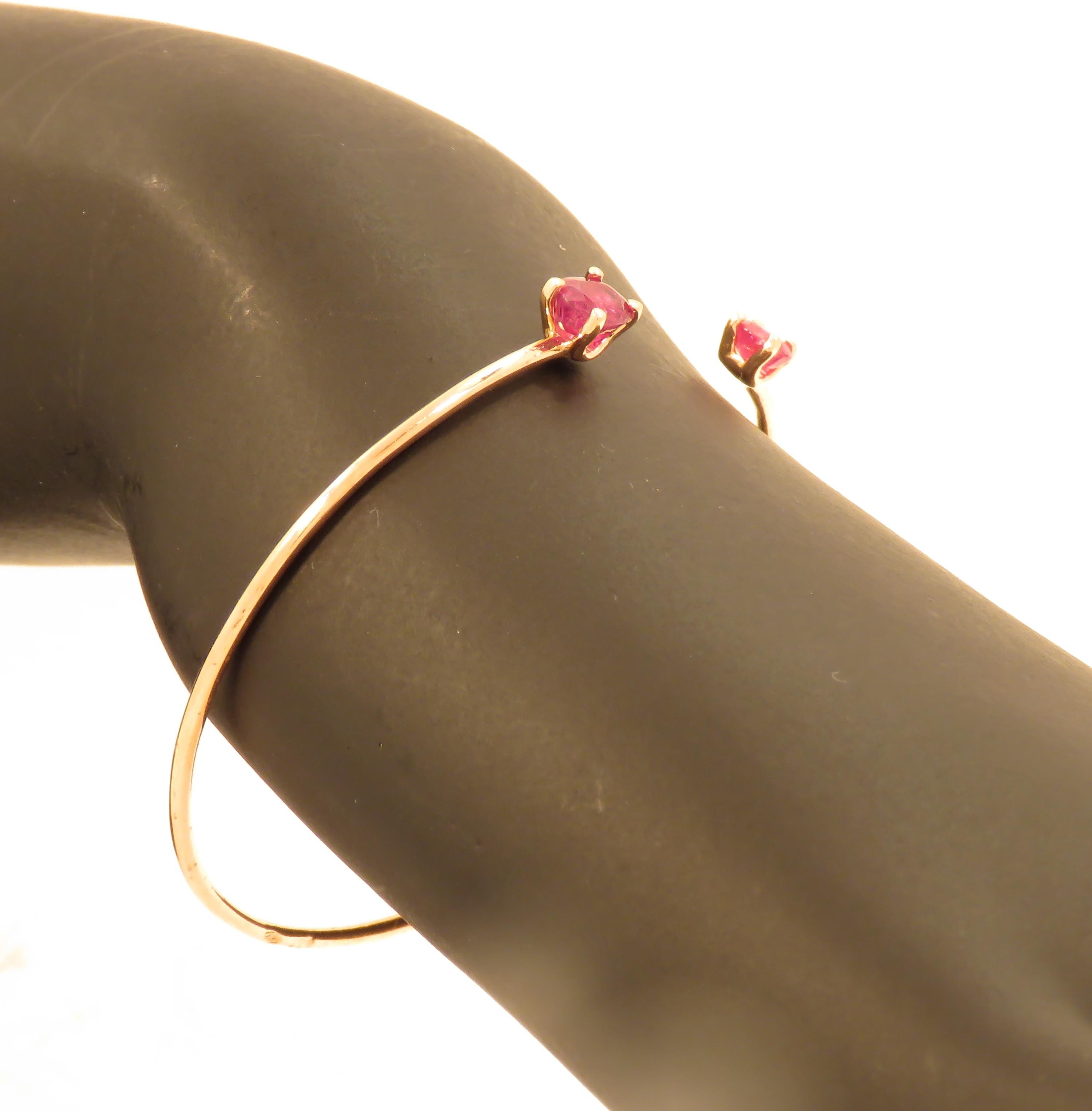 Cuff Bracelet Rubies 9 Karat Rose Gold Handcrafted in Italy For Sale 2