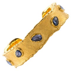 Victor Velyan 24K Gold Blue Sapphire Cuff