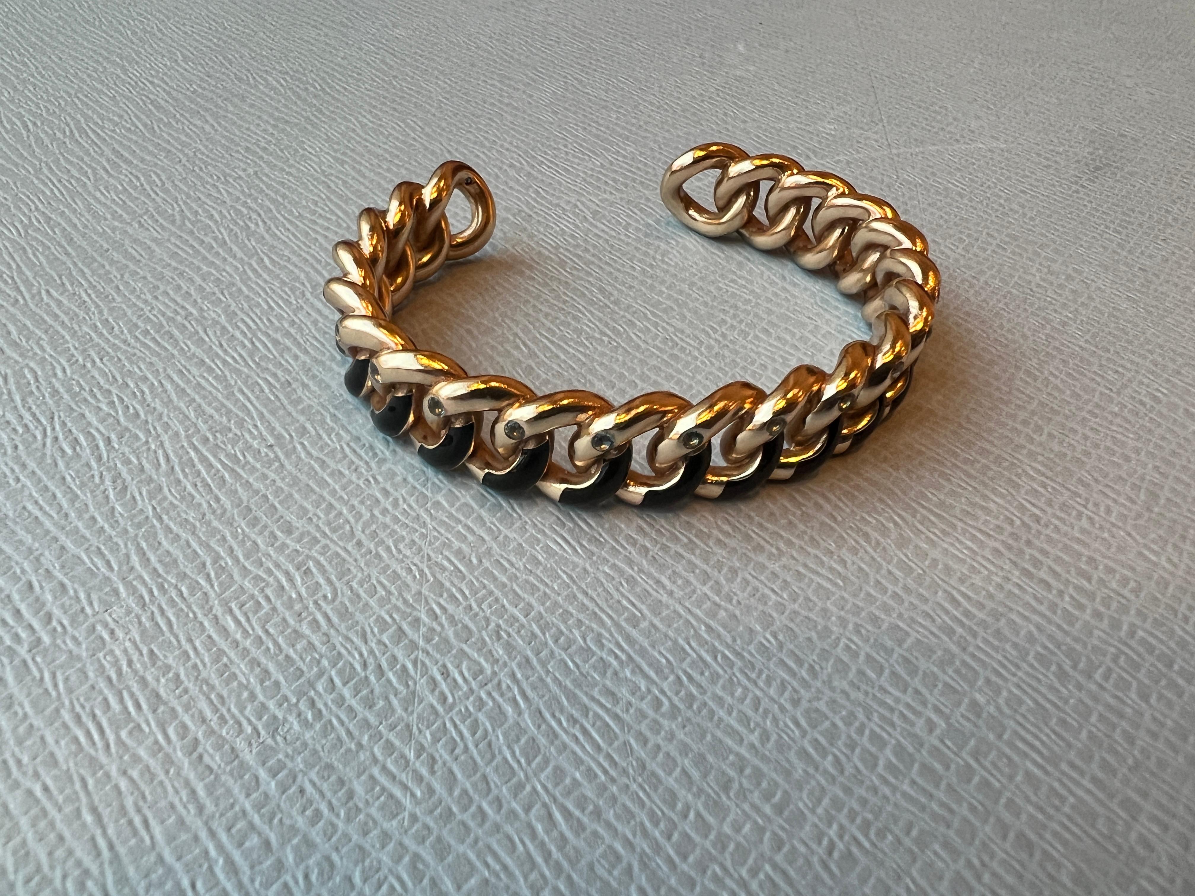 Pulsera puño cadena Aguamarina Contemporáneo en venta