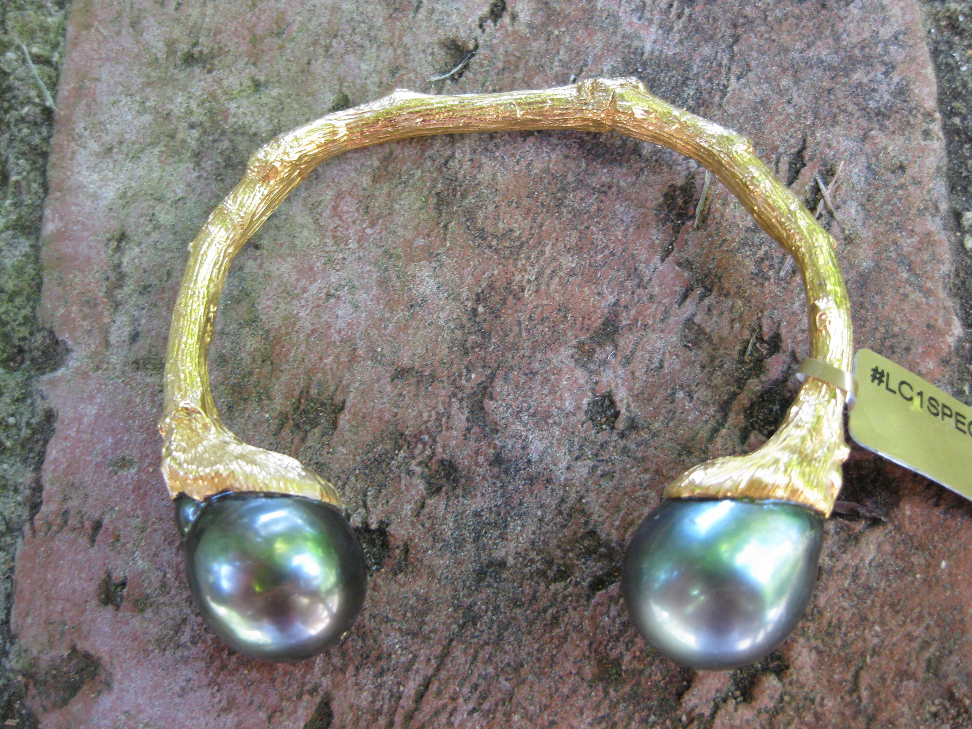 Contemporary Cuff in 18 Karat Yellow Gold with 14mm+ Tahitian Pearls For Sale
