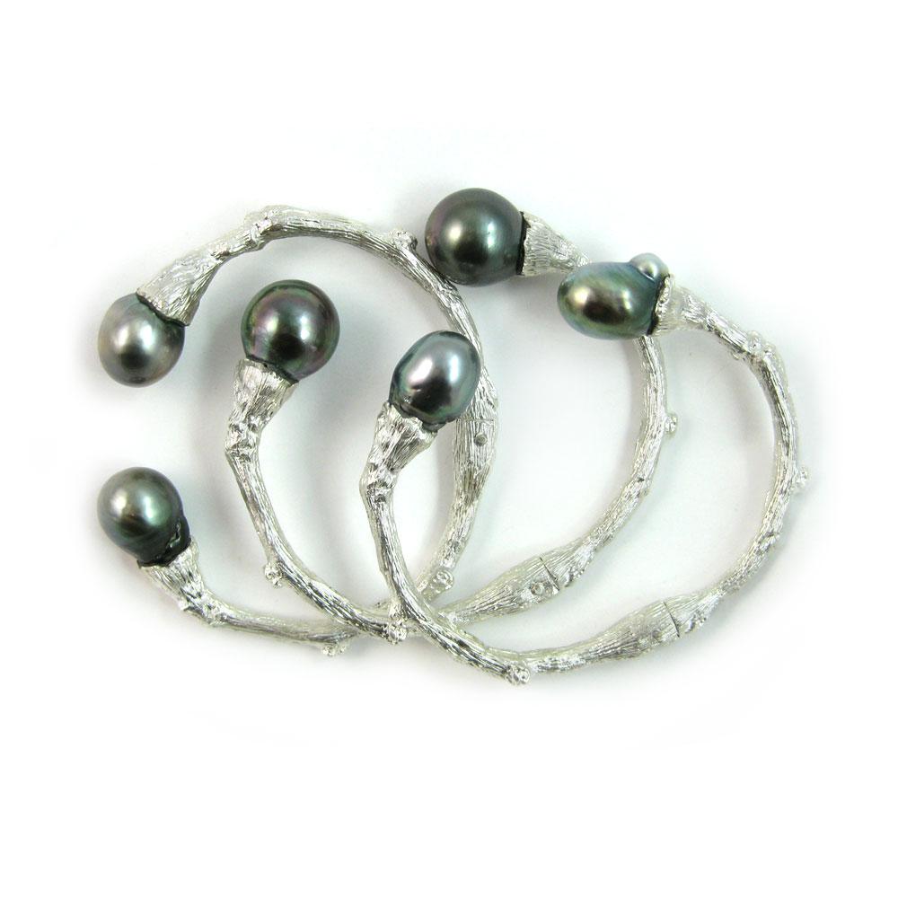 Contemporary Cuff in Sterling Silver or Oxidized Silver with Tahitian Pearls For Sale