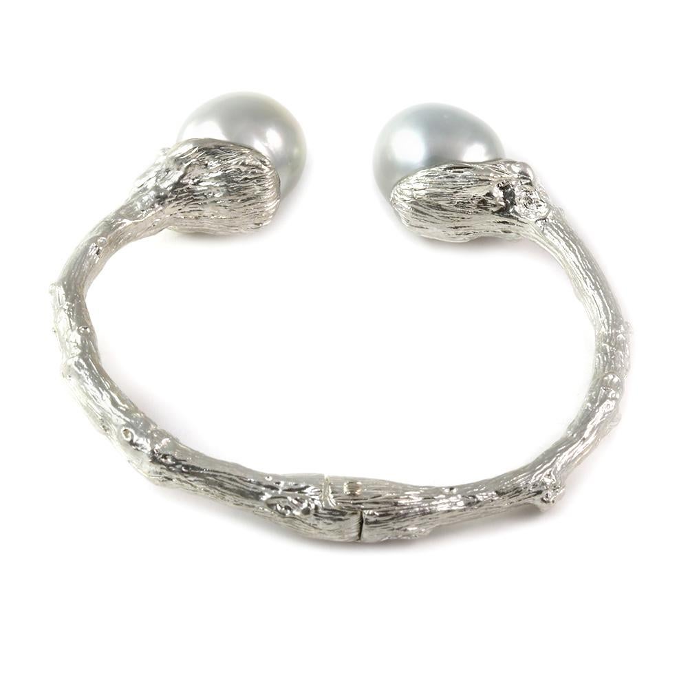 Contemporary Cuff in Sterling Silver with South Sea Pearls For Sale