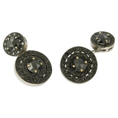 Boutons de manchette sertis de diamants noirs taille rose et taille brillant, d'un poids total allant jusqu'à 2,00 ct, en or 18 carats