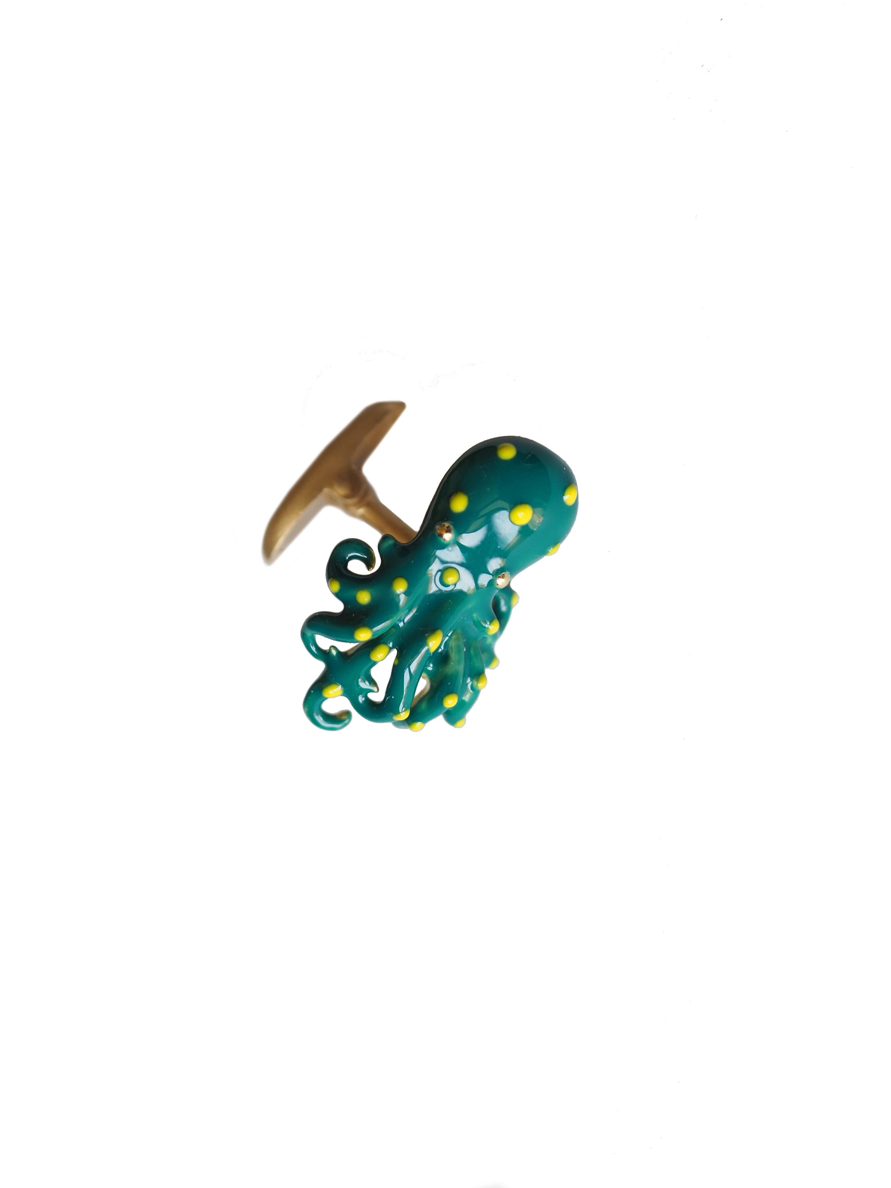  Cufflinks  18 kt Gold  gr. 16,80 Enamel  in 2 different color  SS Octopus. Measures 2cm long 1 cm large.
All Giulia Colussi jewelry is new and has never been previously owned or worn. Each item will arrive at your door beautifully gift wrapped in