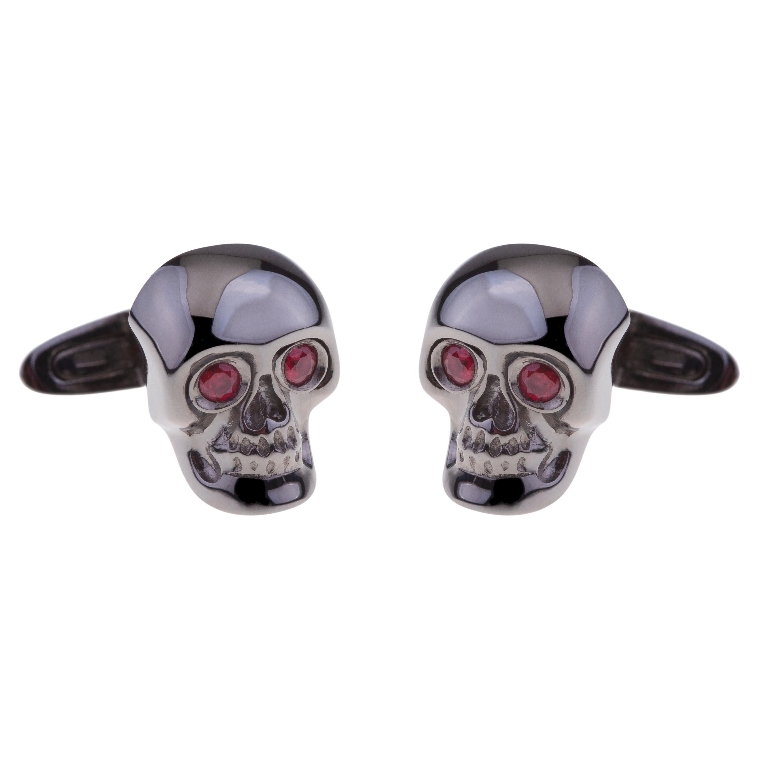 Cufflinks Black Gold from Gavello Featuring a Skull Head with Rubies For Sale