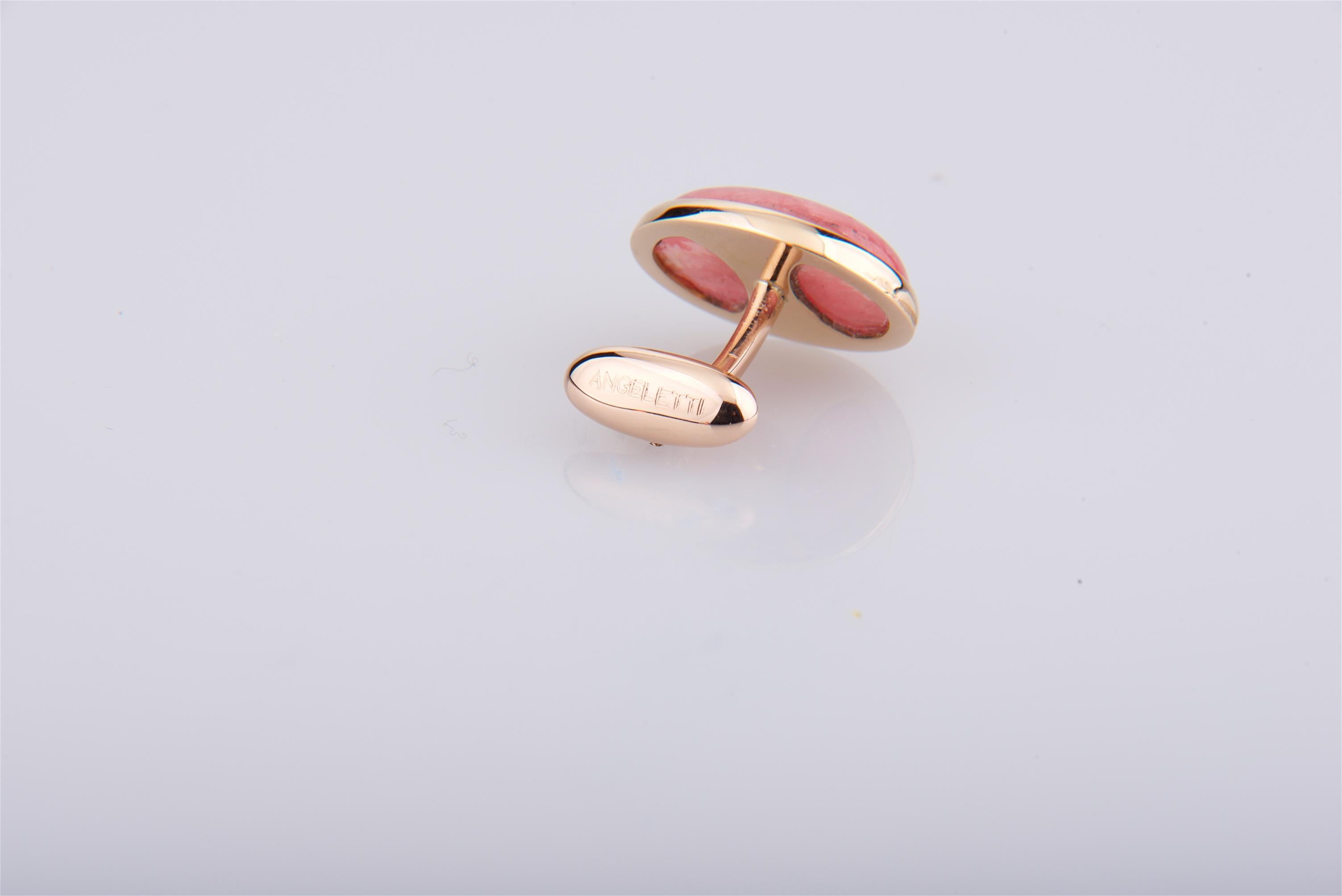 Cufflinks For Men Yellow Gold with Oval Rodocrosite from Argentina.
Everyday Cufflinks for every Business or Leisure Time to be worn on white, light blue or stripe Cuff Shirts.
The stone is particularly attractive for its rare mix of White and Pink