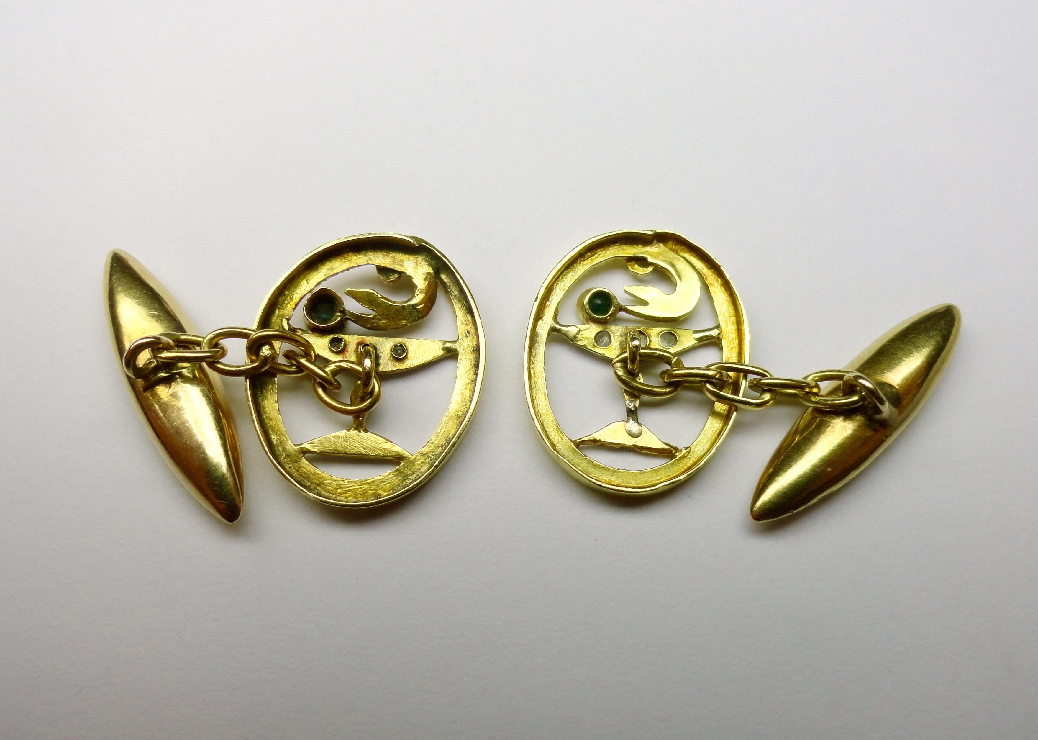 Round Cut Cufflinks In Gold With Diamonds For Sale