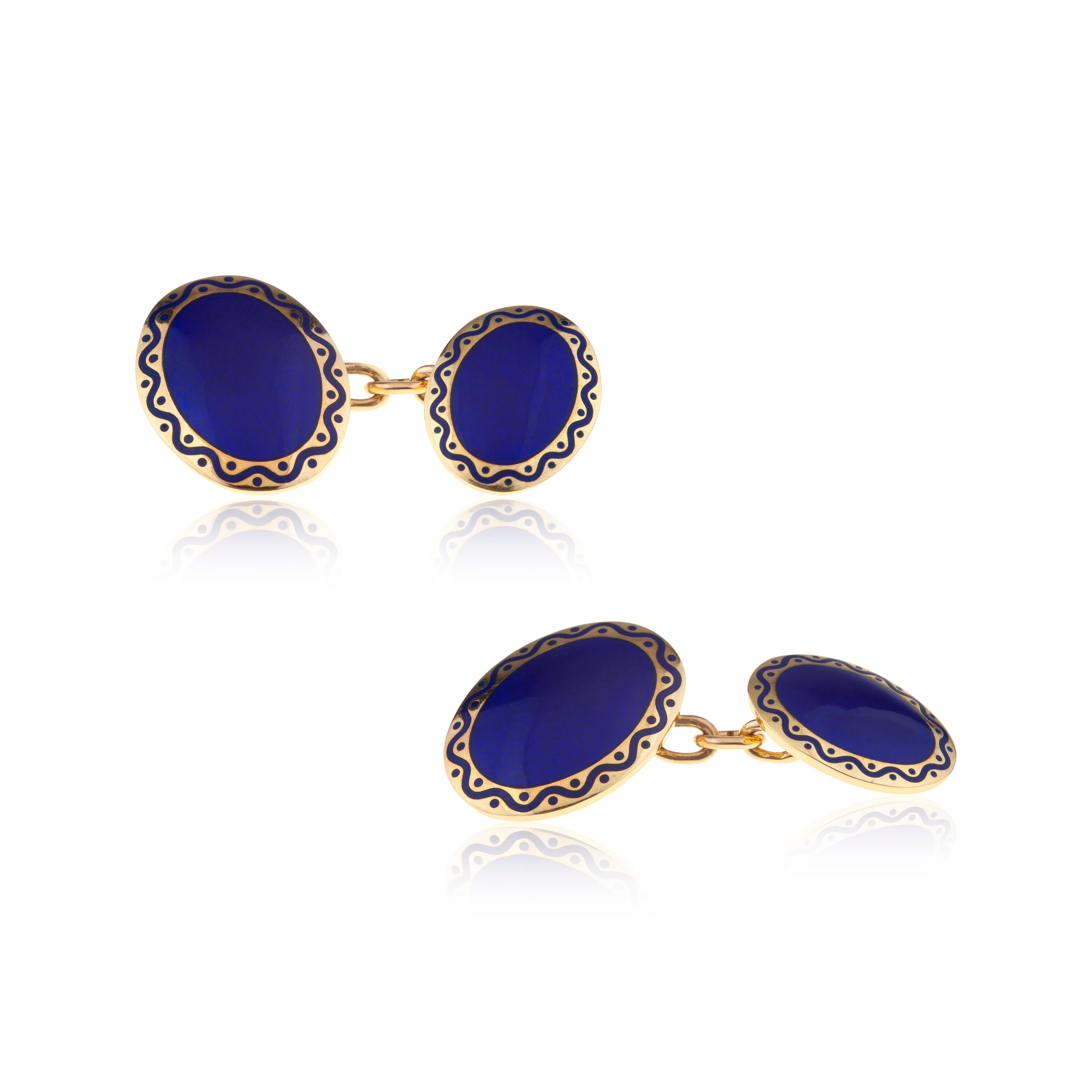 Cufflinks Oval 18kt Gold with Blue Enamel.
Evergreen Cufflinks for Business or Leisure Time to be worn on white, light blue or stripe Cuff Shirts.  
Blue Enamel decoration on both oval pieces, on the smaller and the larger, back and front.  
The