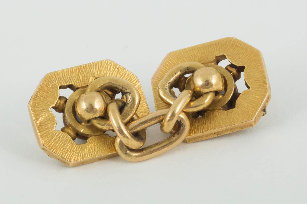 Round Cut Cufflinks Pair of Antique 18 Karat Gold and Sapphire, French, circa 1900