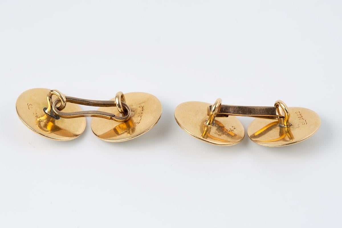 Cufflinks 18 Karat Gold & White Enamel with central Sapphire, French circa 1900 In Good Condition In London, GB