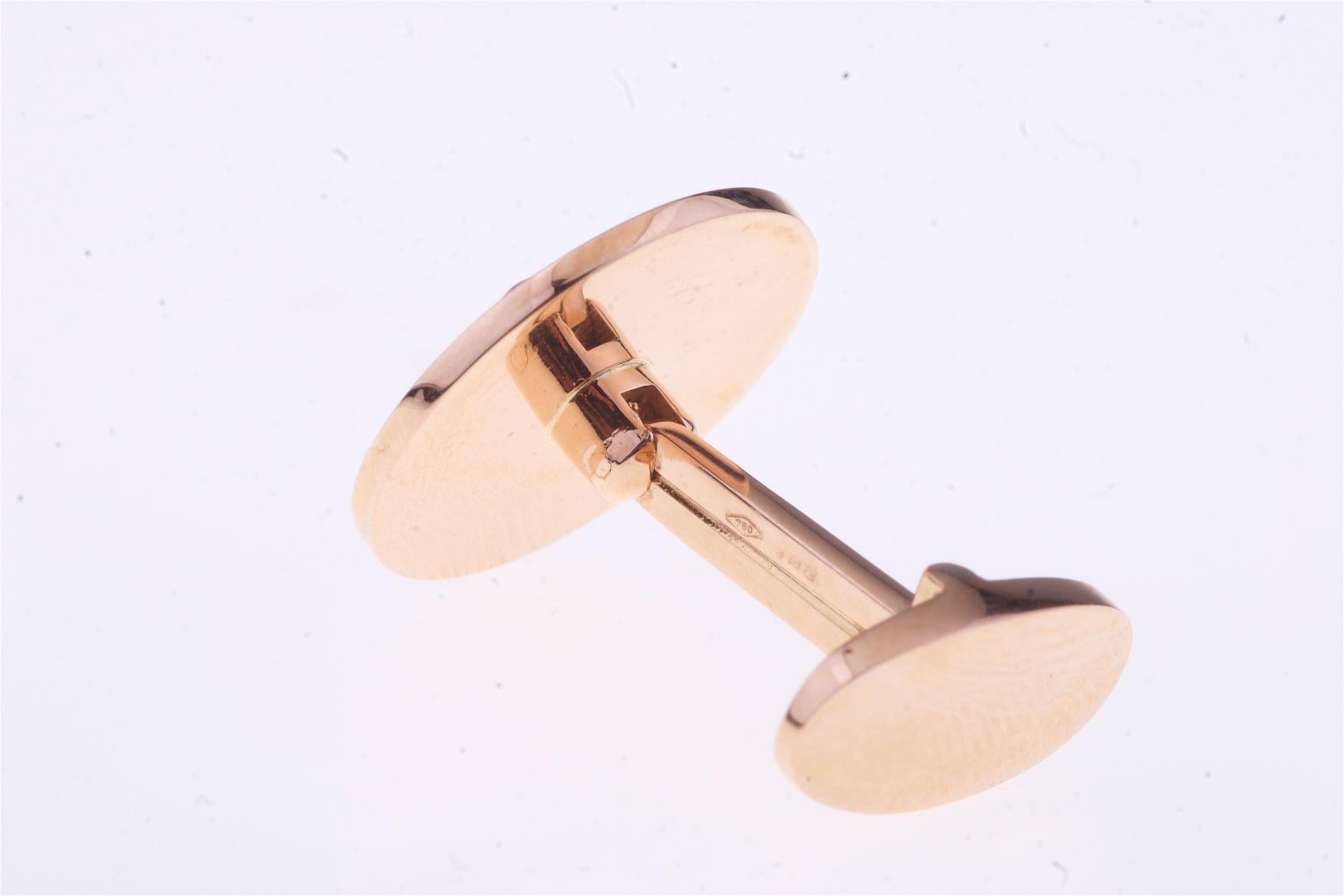 Cabochon Gemelli da polso rotondi in oro 18kt con giada, rubino centrale e triangoli di smalto in vendita