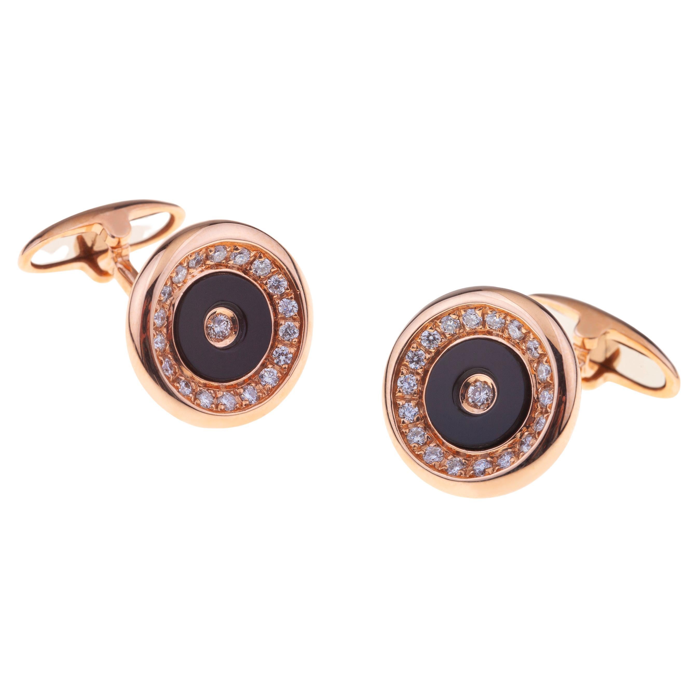 Boutons de manchette ronds en or 18 carats avec onyx et diamants en vente