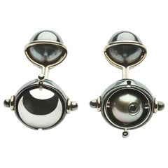 Diamonds Cufflinks set with Tahitian Pearls in 18k white gold by Elie Top