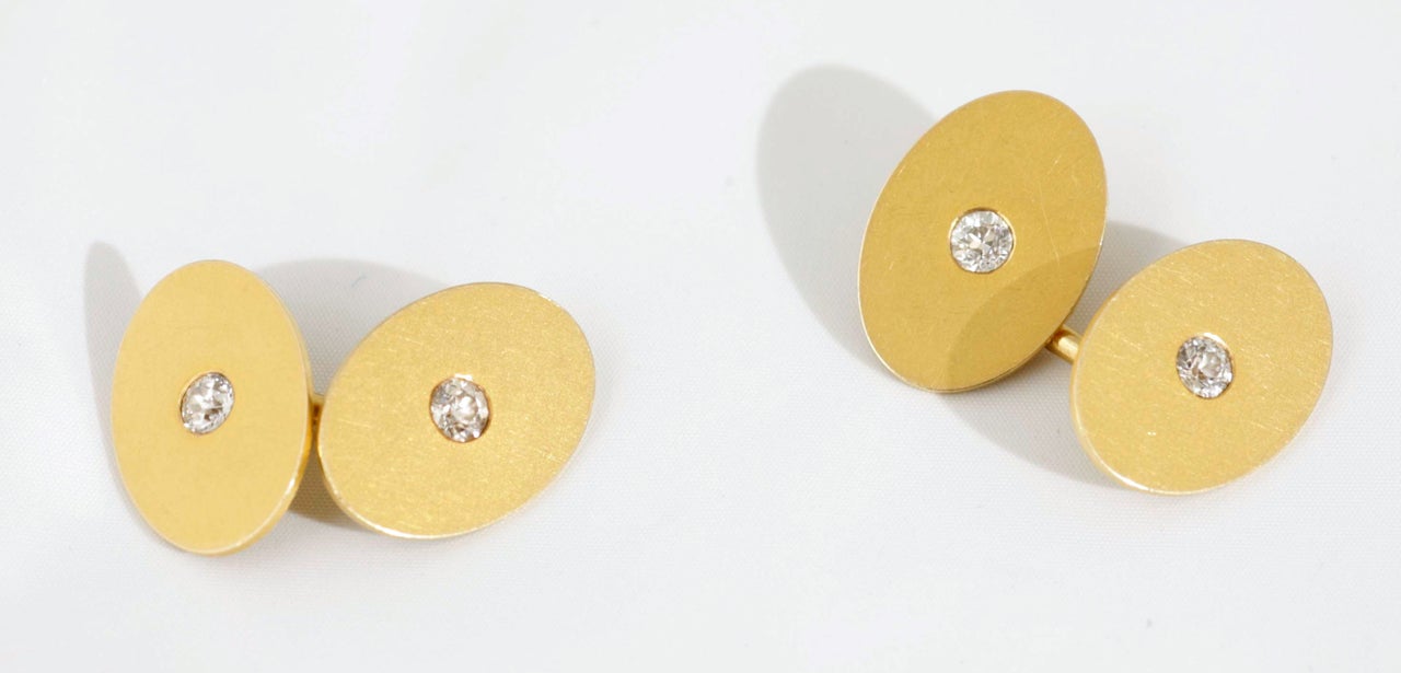 Tiffany & Co. Oval Cufflinks 18 Kt Gold with Diamond, United States circa 1900 In Good Condition For Sale In London, GB