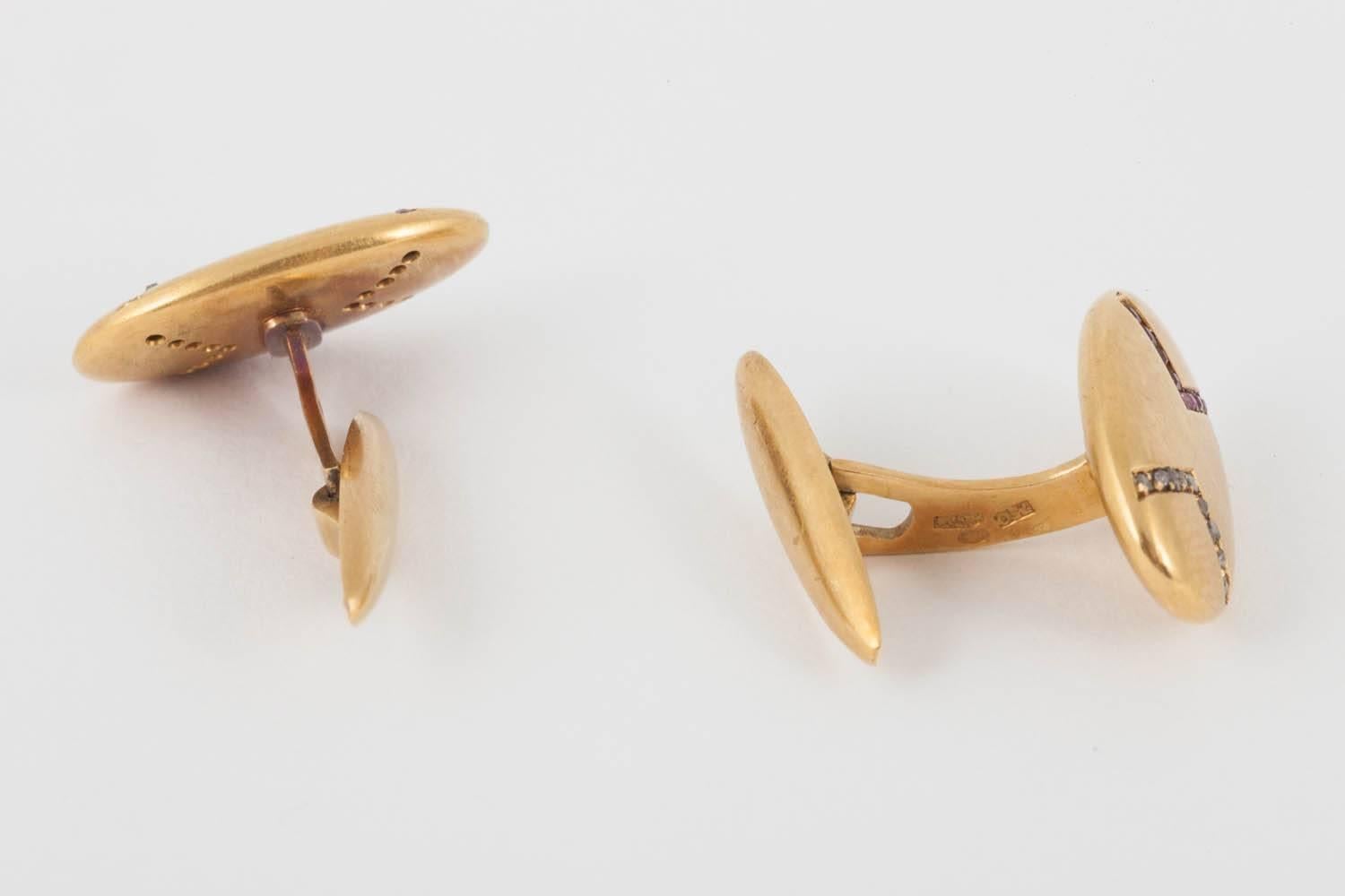 Cufflinks in 18 Karat Gold, Set Rubies and Rose Cut Diamonds, French circa 1890 For Sale 1