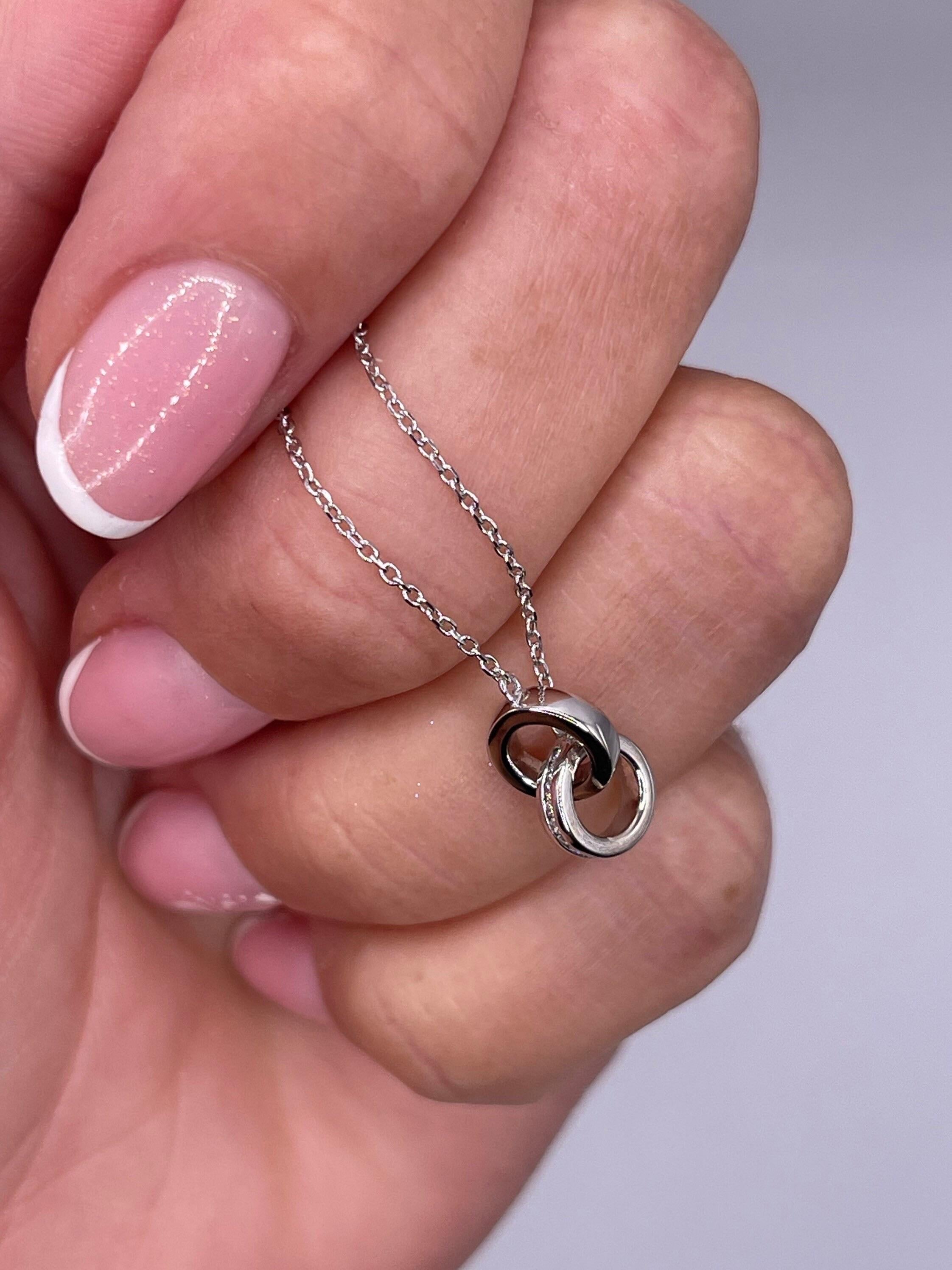 Taille brillant Collier à pendentifs en diamants 14KT or en vente