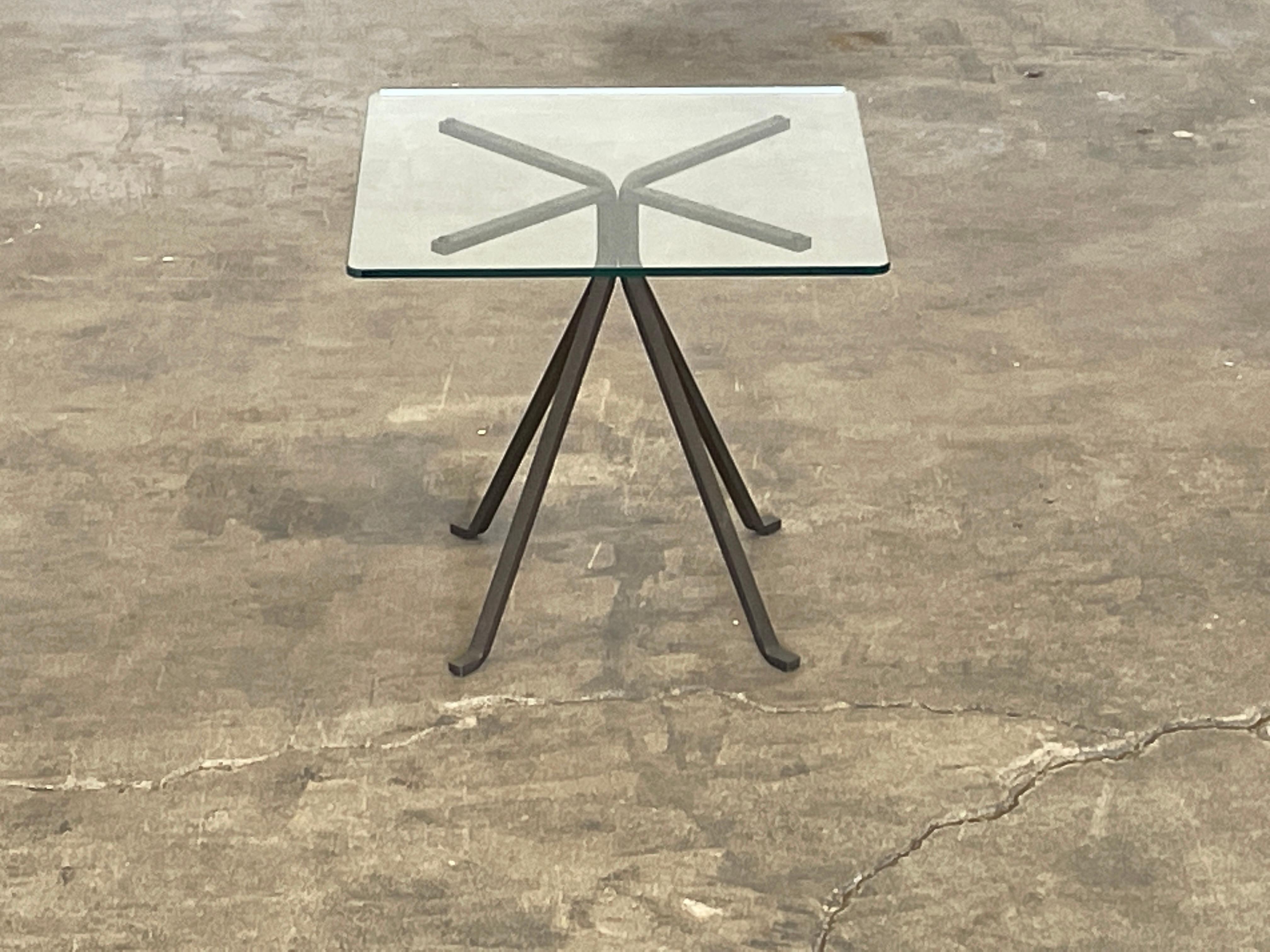 Table d'appoint Cuginetto d'Enzo Mari pour Driade, Italie, 1976 Excellent état - En vente à Skokie, IL