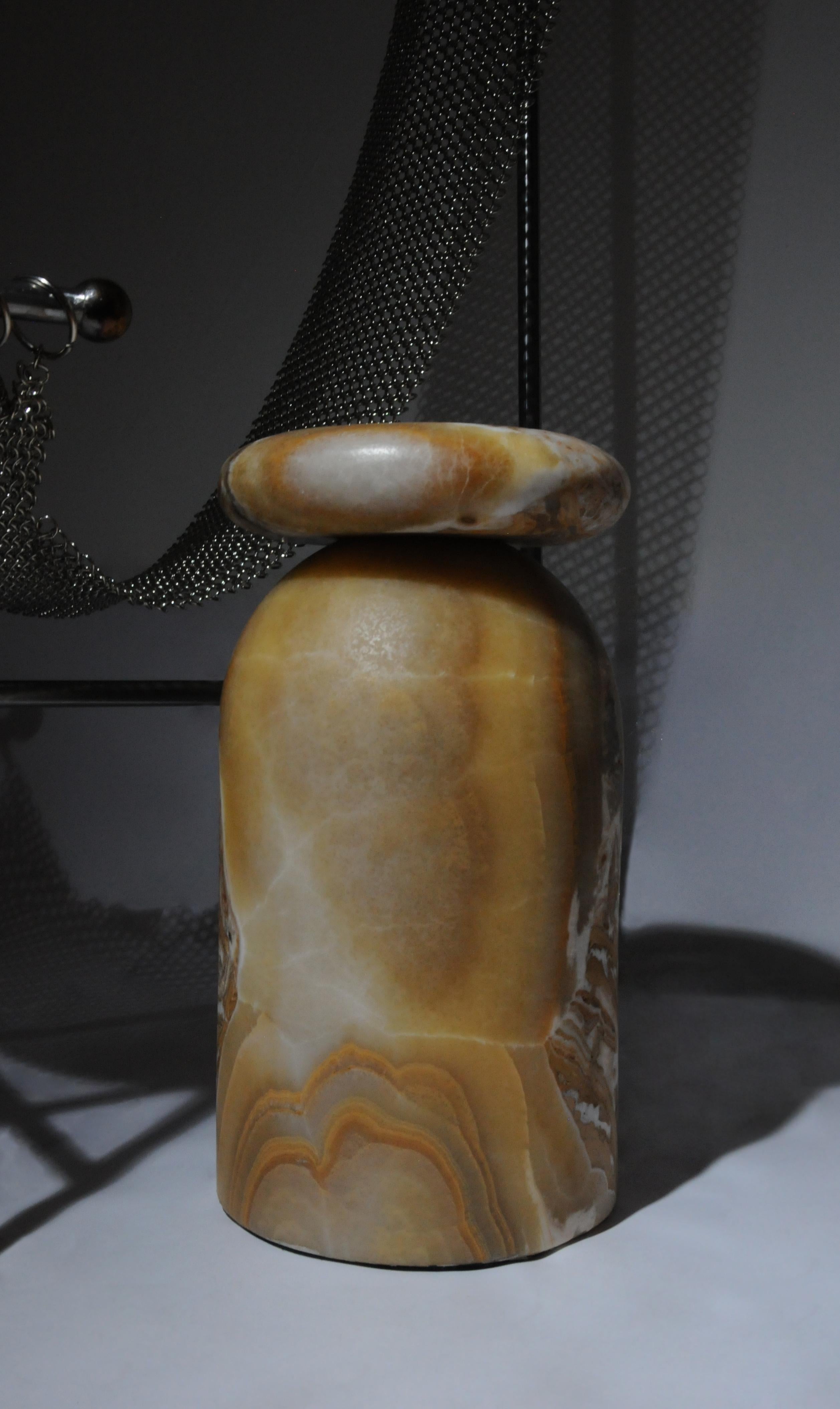 Post-Modern Cult Stool, Sculptural Side Table, Mexican Onyx Marble Conglomerate For Sale