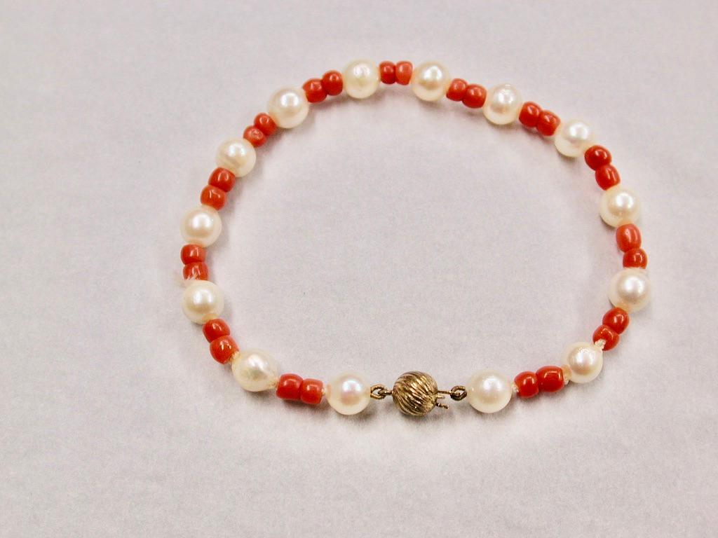 Women's Cultered Pearl and Coral Bead Necklace with Matching Bracelet, Circa 1970