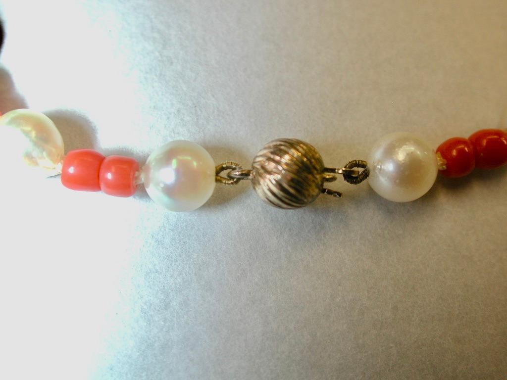 Cultered Pearl and Coral Bead Necklace with Matching Bracelet, Circa 1970 1