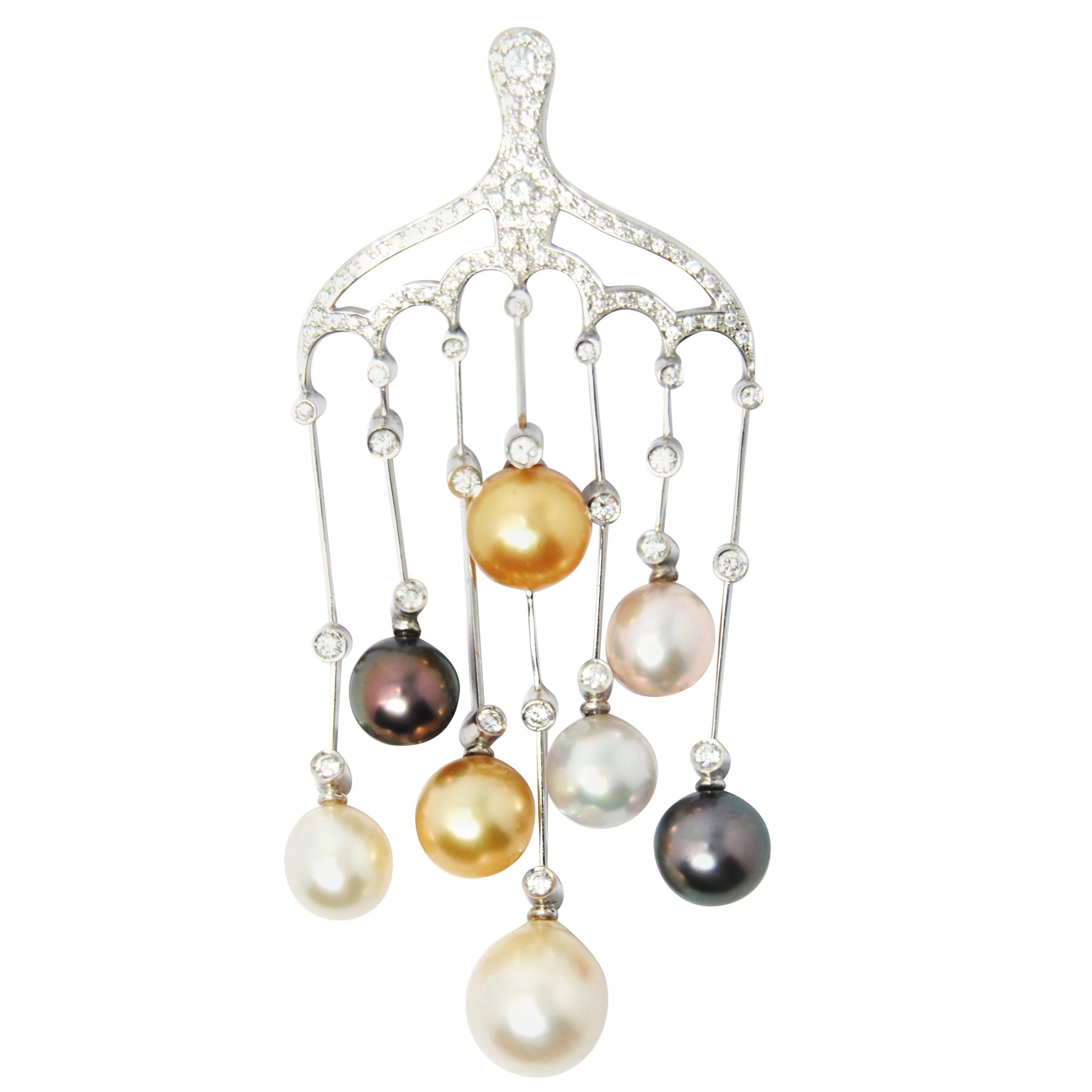 Cultivated Multi-Color Pearl Symphony Pendant in 18 Karat Gold and Diamonds For Sale