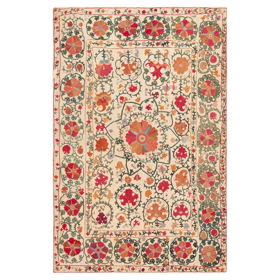 Asia Rugs Antique and Modern Central Asian Rugs and Carpets - 20,622 For Sale at ...