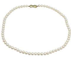 Cultured Freshwater Pearl 18" Strand Necklace with Bow Clasp in 14 Karat Gold