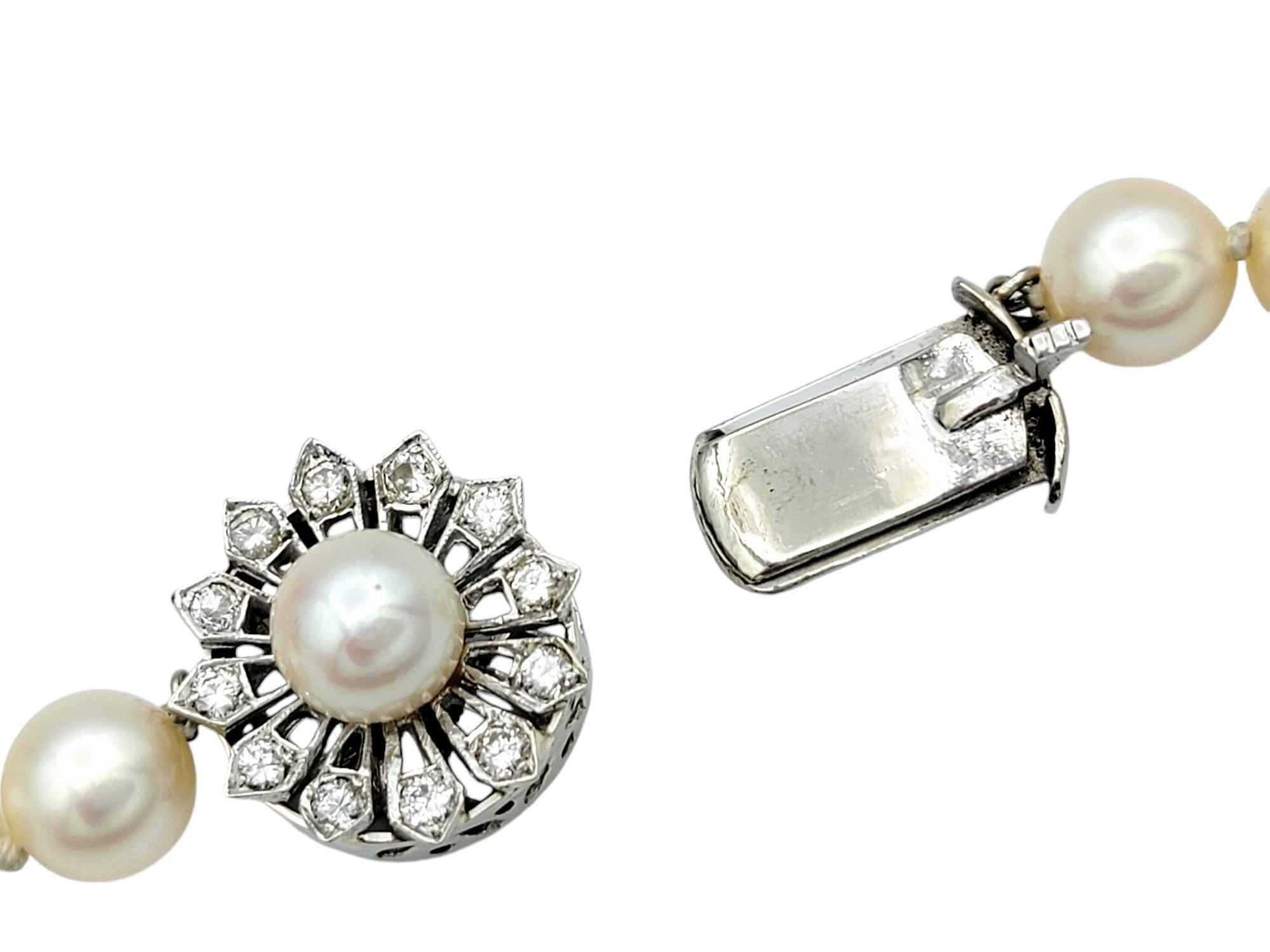 Cultured Freshwater Pearl Choker Necklace with Diamond Clasp in 14 Karat Gold For Sale 1