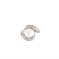 Cultured Freshwater Pearl Pavé Diamond 18 Carat White Gold  Cocktail Ring