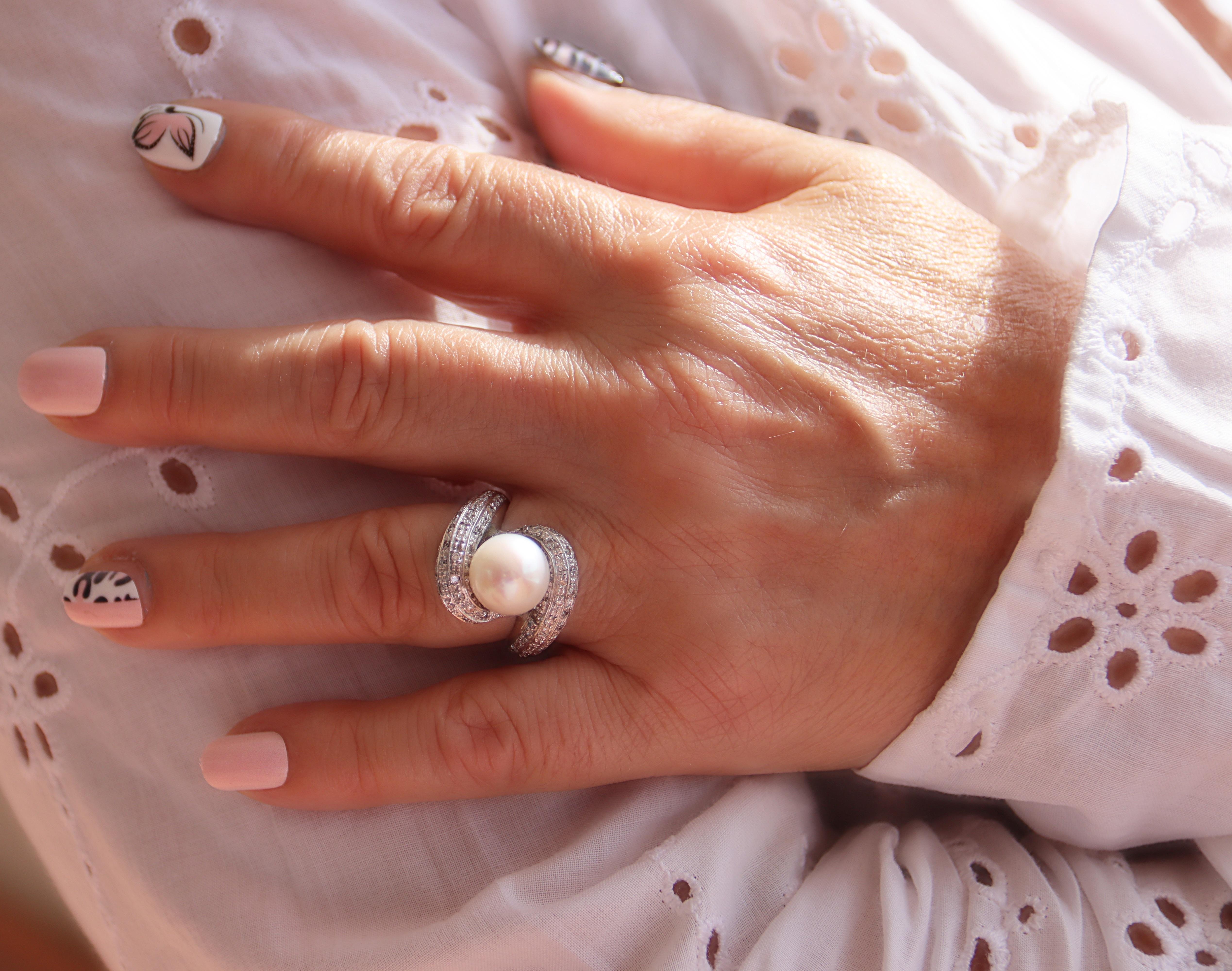 Gezüchtete Süßwasserperle Pavé Diamant 18 Kt Weißgold  Cocktail-Ring im Angebot 1