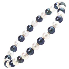 Cultured Freshwater Pearl White and Black Stretch Bracelet