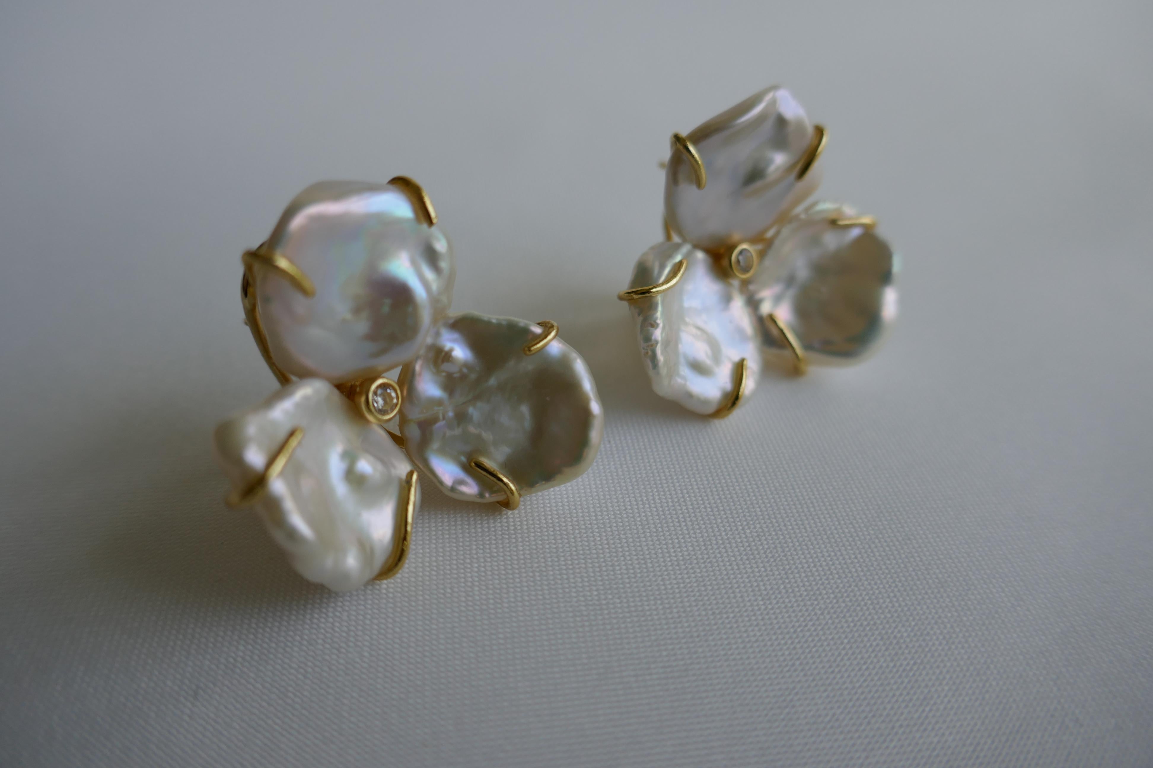 Modern Cultured Keshi Pearls Flowers Earrings on 925 Vermeil Omega Clasp For Sale