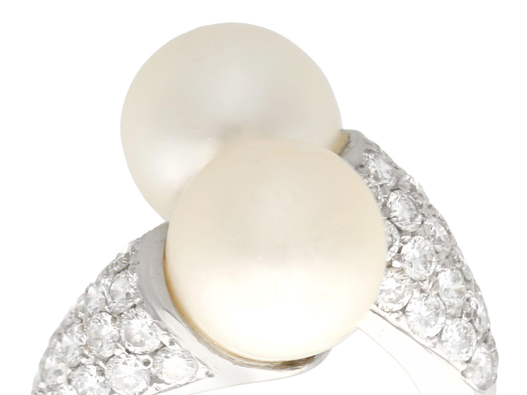 A stunning, fine and impressive cultured pearl and 1.70 carat diamond, 18 karat white gold twist design cocktail ring; part of our diverse vintage jewelry and estate jewelry collections

This fine and impressive Vintage pearl ring has been crafted