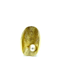 Cultured Pearl and 18k Textured Yellow Gold Cocktail Ring